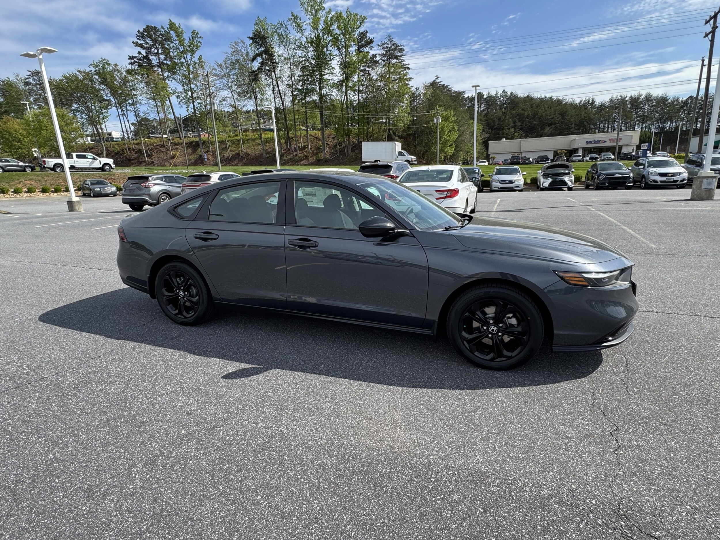 2025 Honda Accord SE photo 2