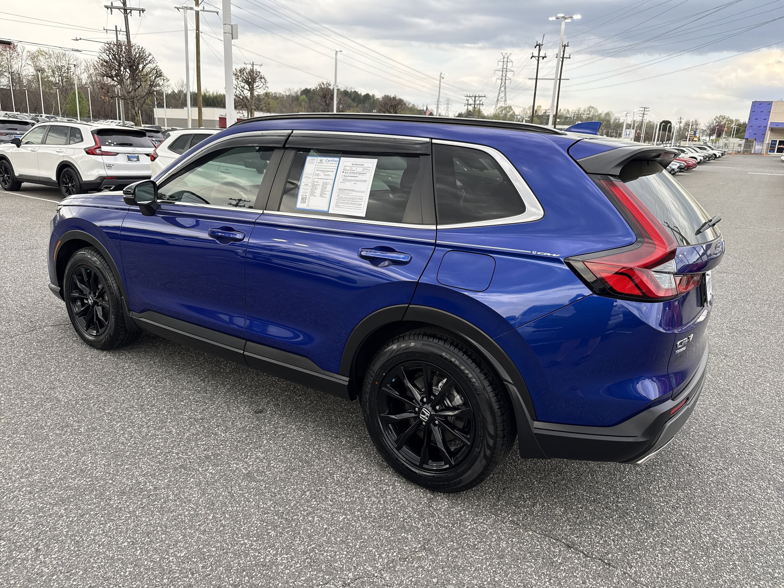 2023 Honda CR-V Hybrid Sport w/BSI photo 3