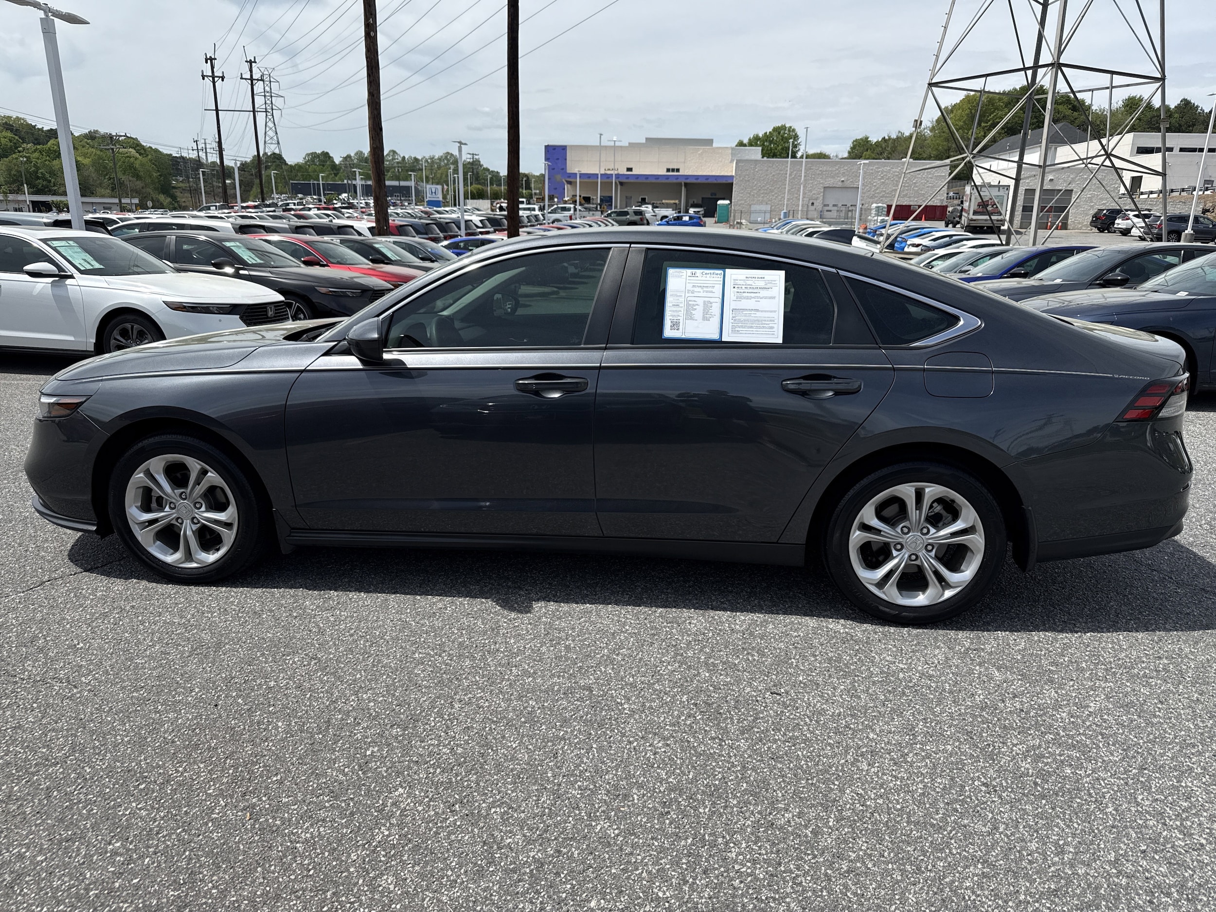 2023 Honda Accord LX photo 6