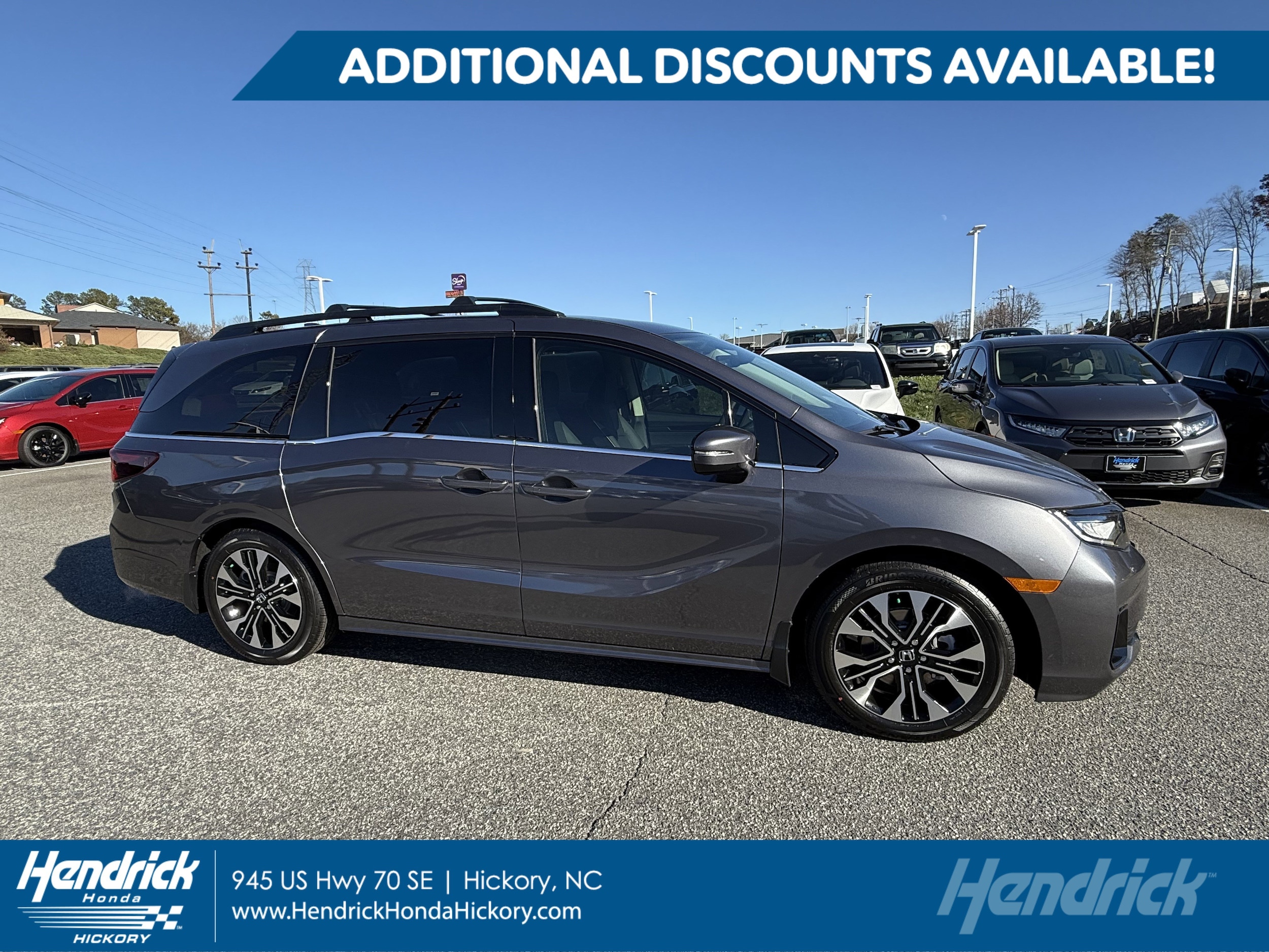 2026 Honda Odyssey Elite's photo
