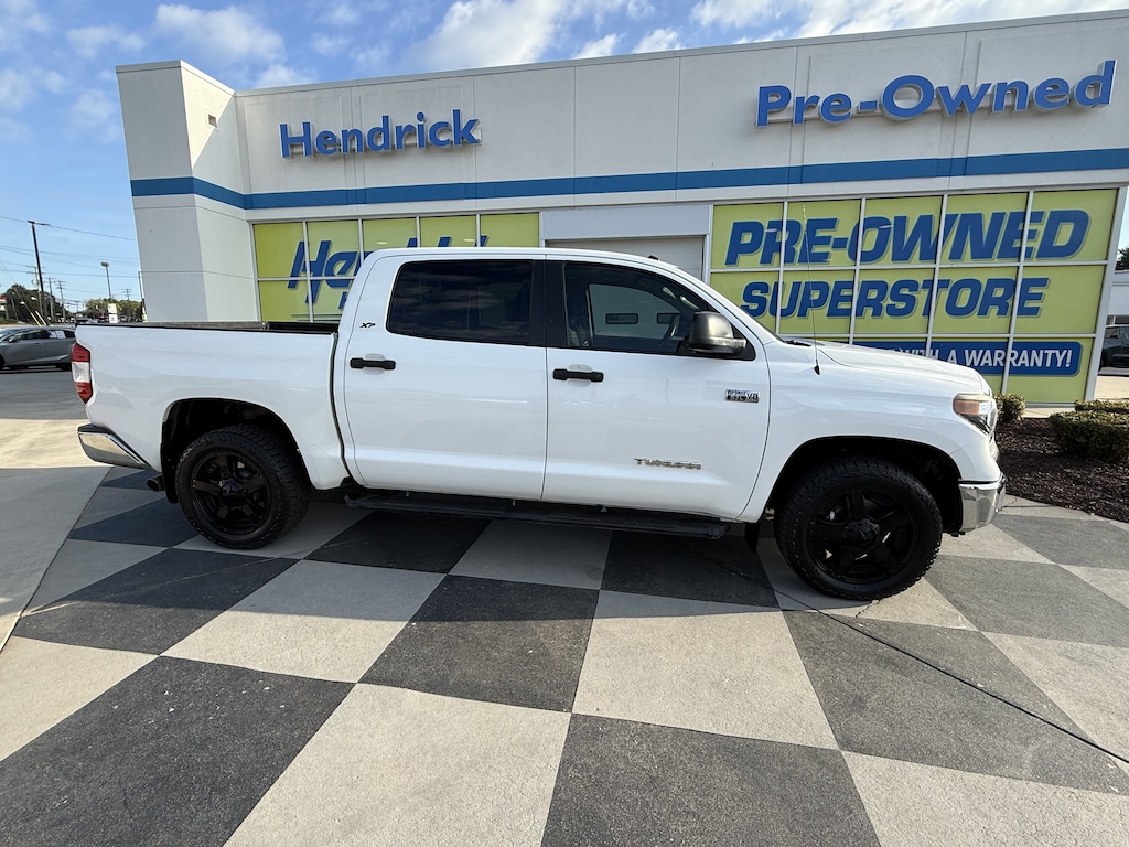 Used 2019 Toyota Tundra SR5 5.7L V8 w/FFV Truck CrewMax