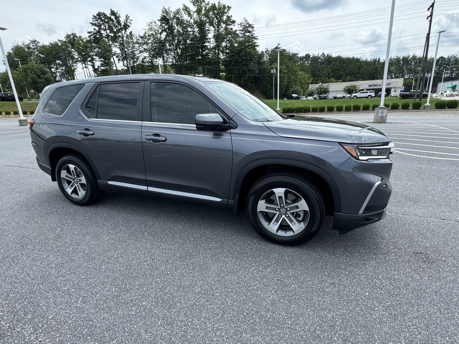 Certified 2025 Honda Pilot EX-L with VIN 5FNYG1H40SB024069 for sale in Hickory, NC