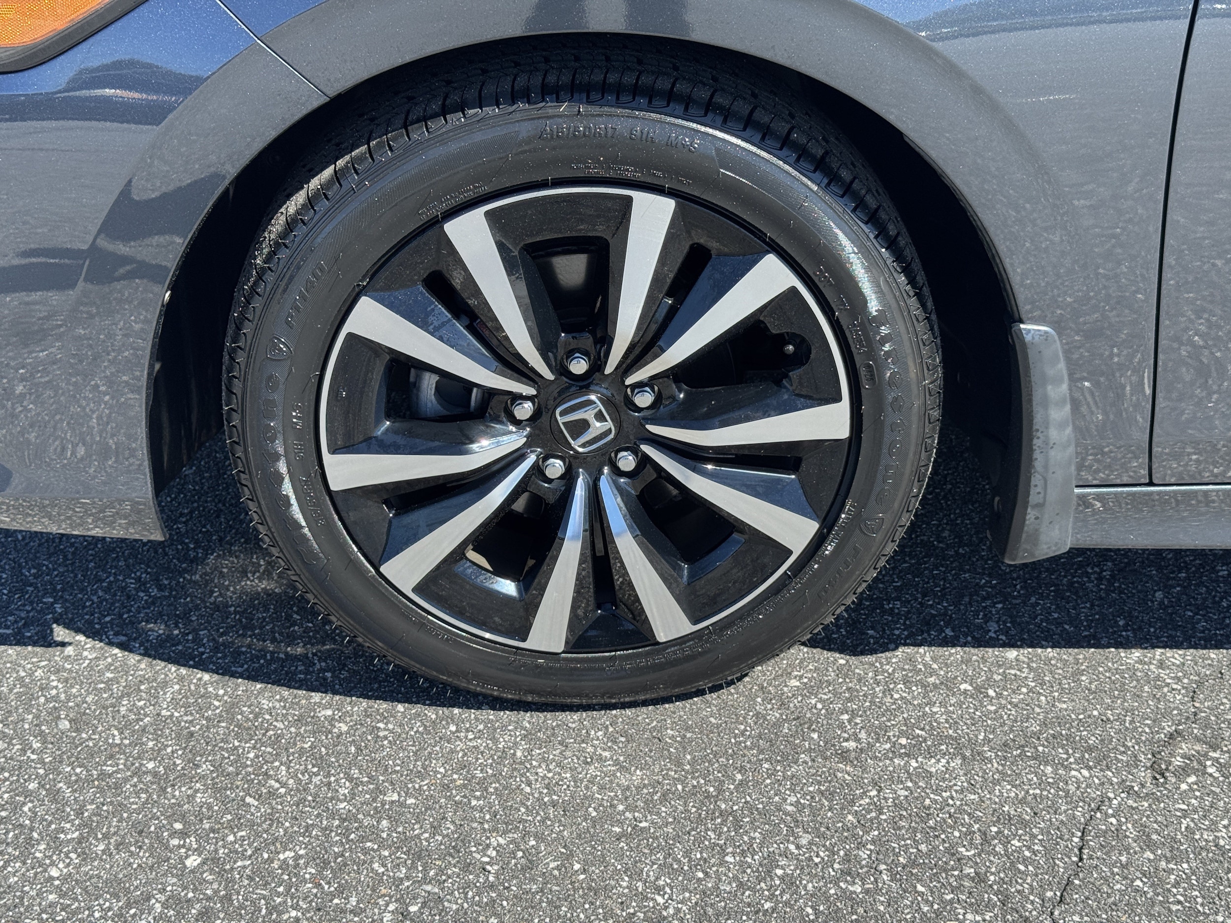 2024 Honda Civic EX - Photo 10