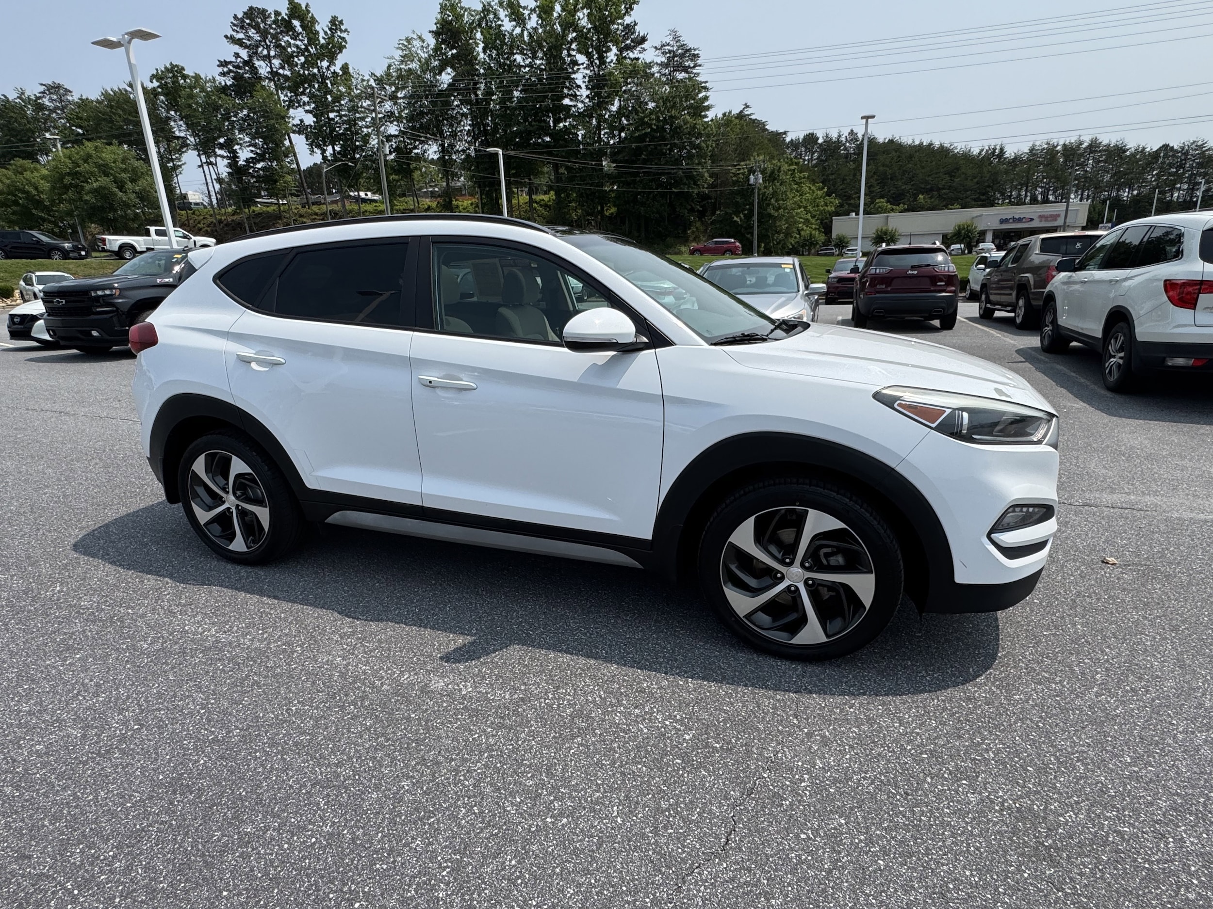 Used 2018 Hyundai Tucson Value with VIN KM8J3CA20JU715427 for sale in Hickory, NC