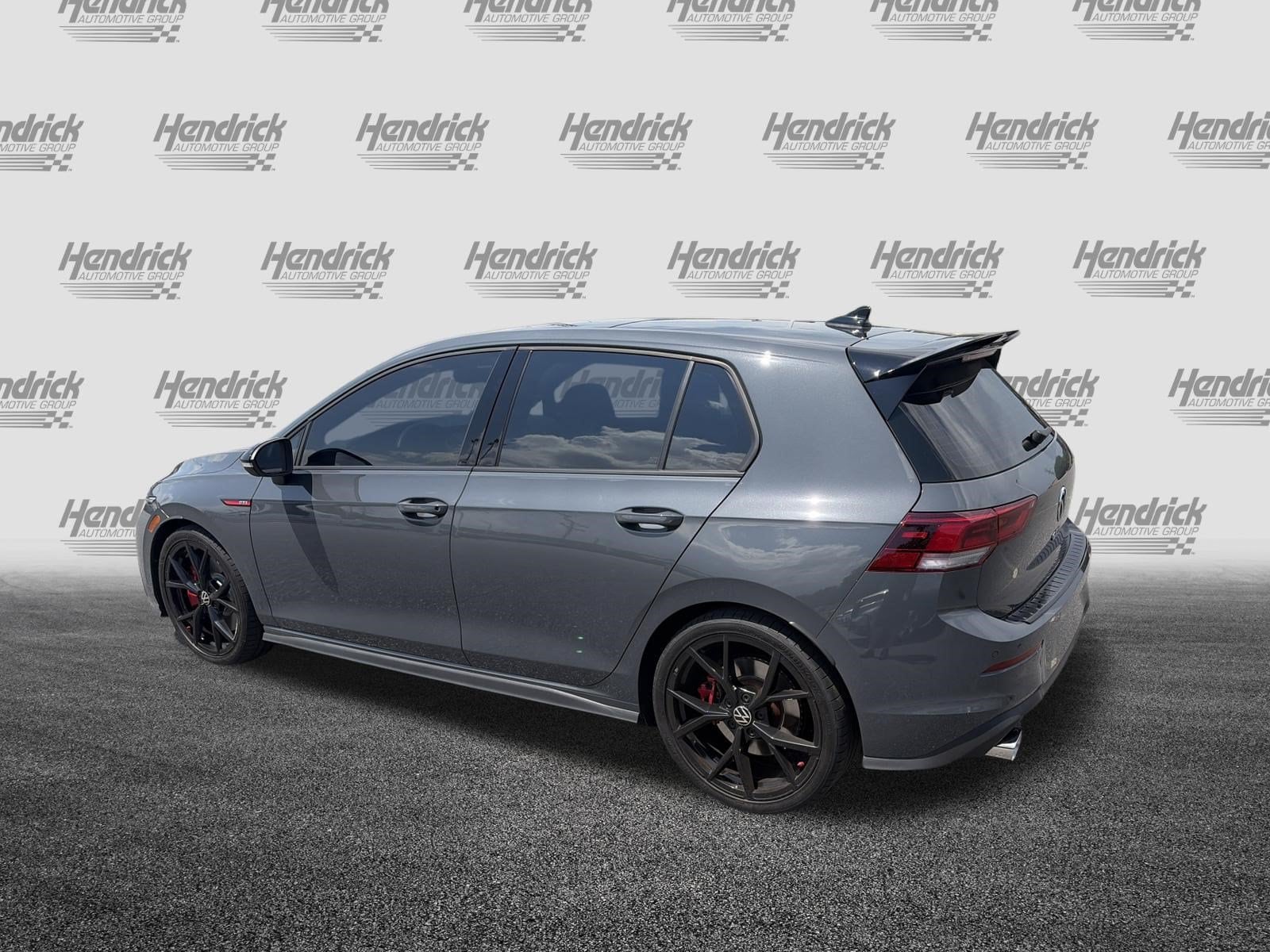 Volkswagen Golf GTI 2.0T 380 SE