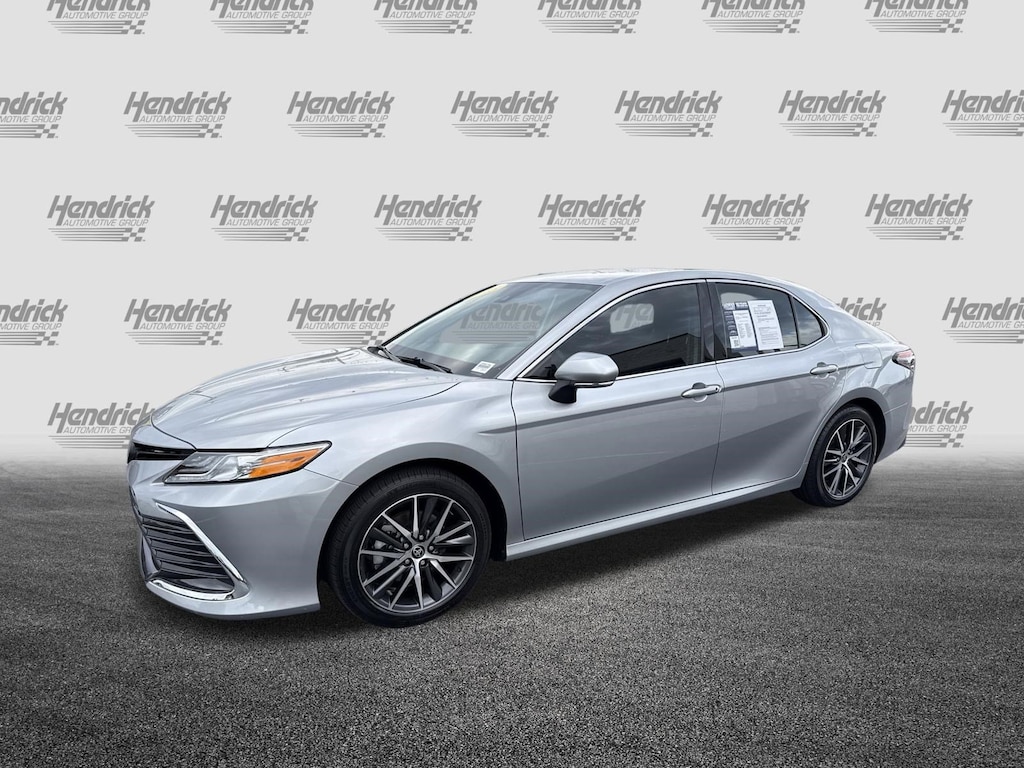 Used 2023 Toyota Camry Hybrid XLE Sedan