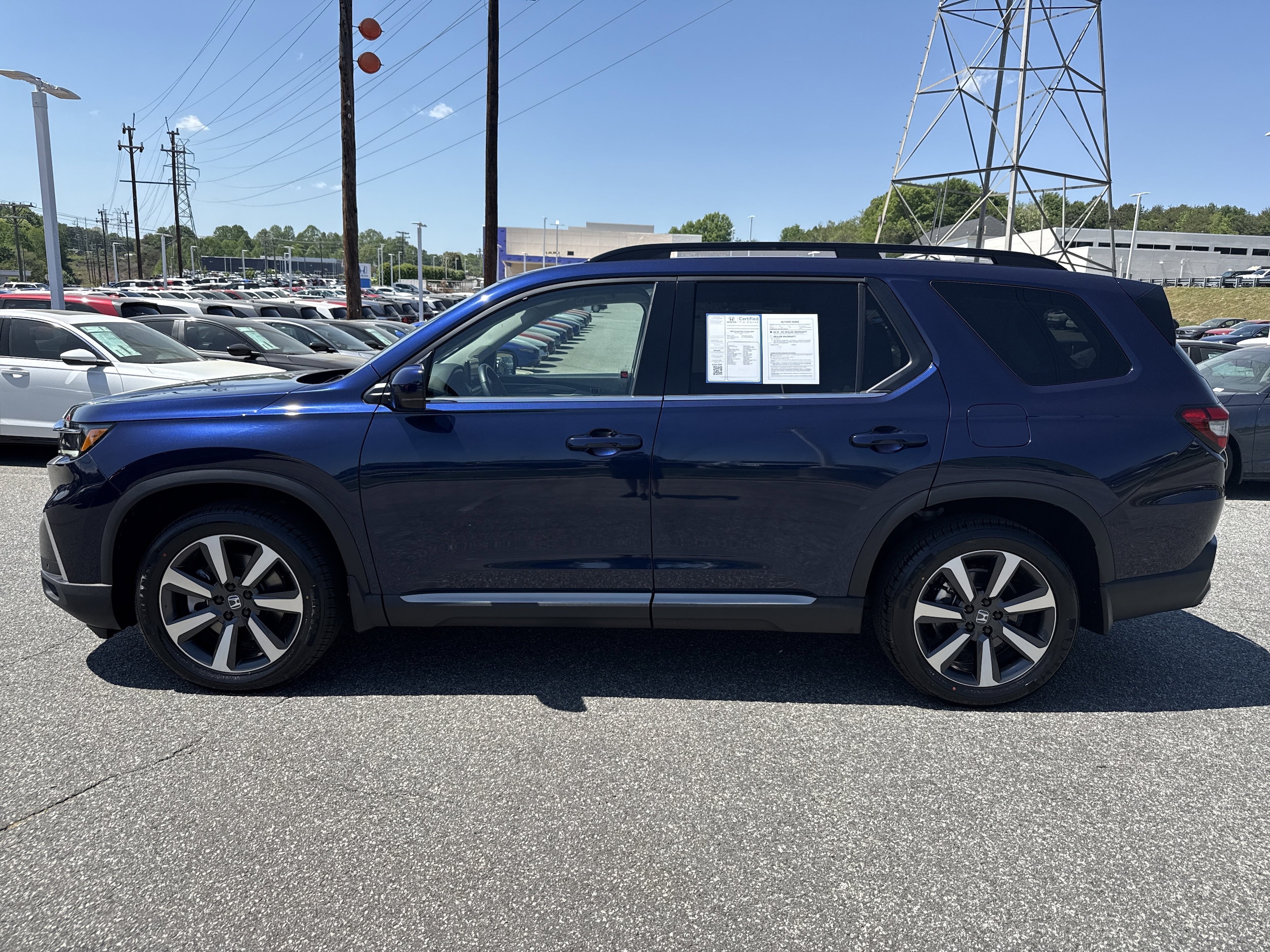 2025 Honda Pilot Touring photo 6