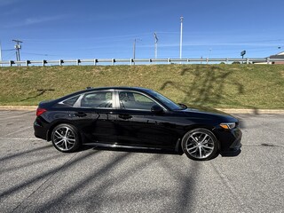 2024 Honda Civic Touring Sedan