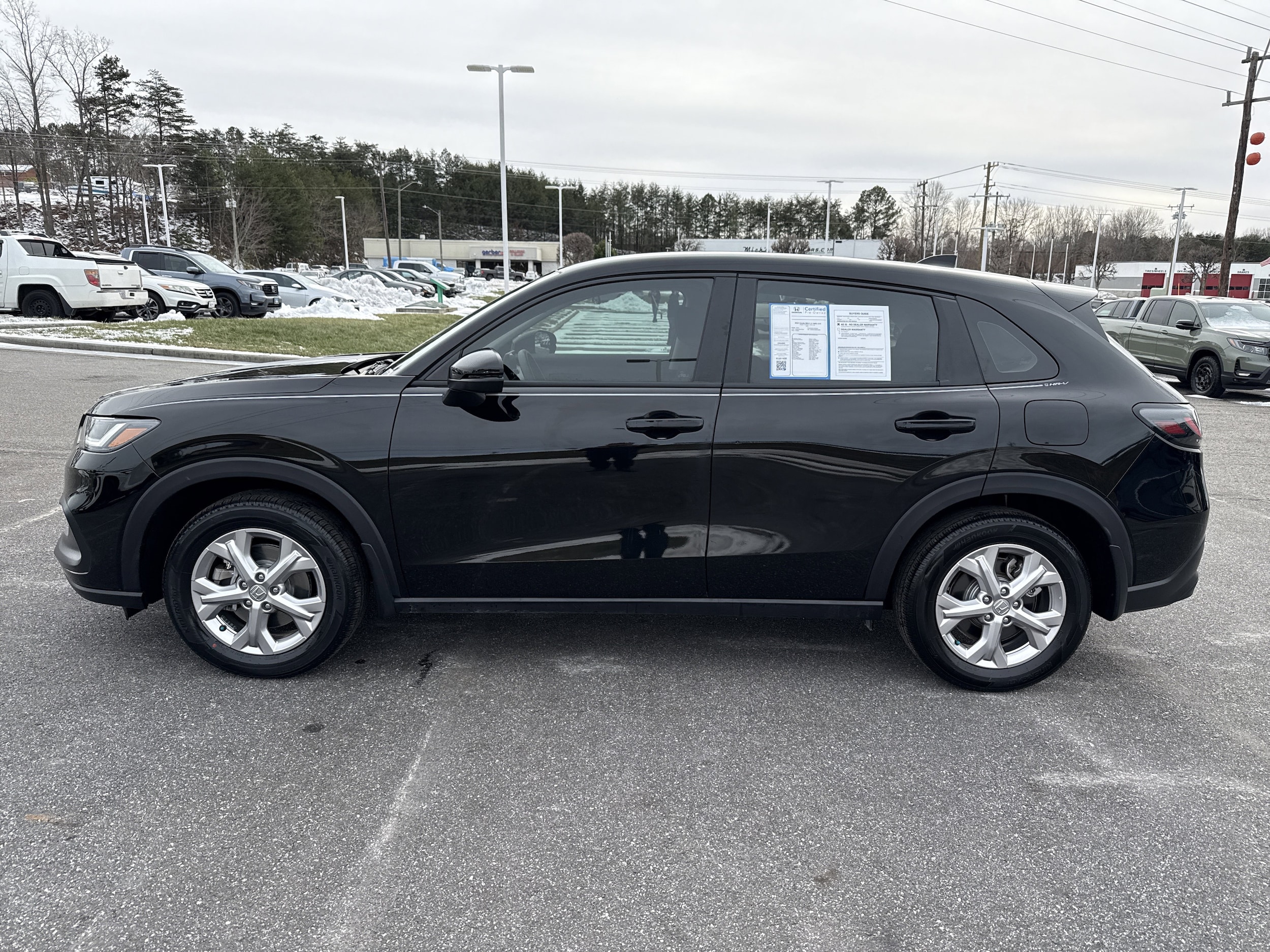 2024 Honda HR-V LX photo 6