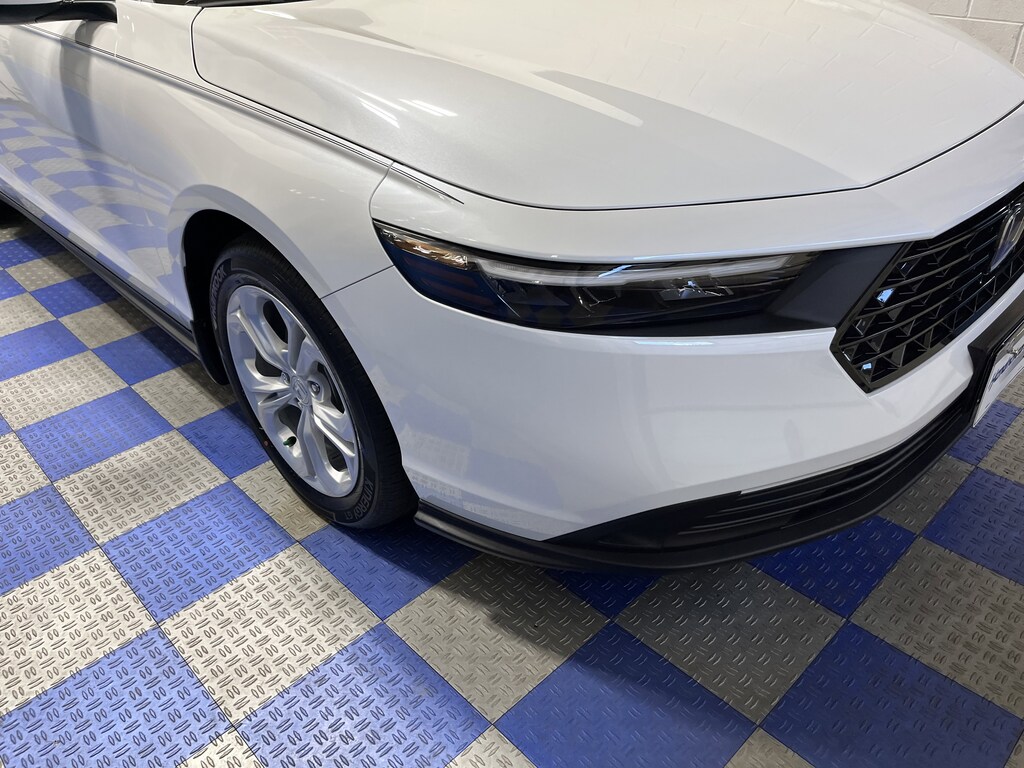 New 2025 Honda Accord LX Sedan