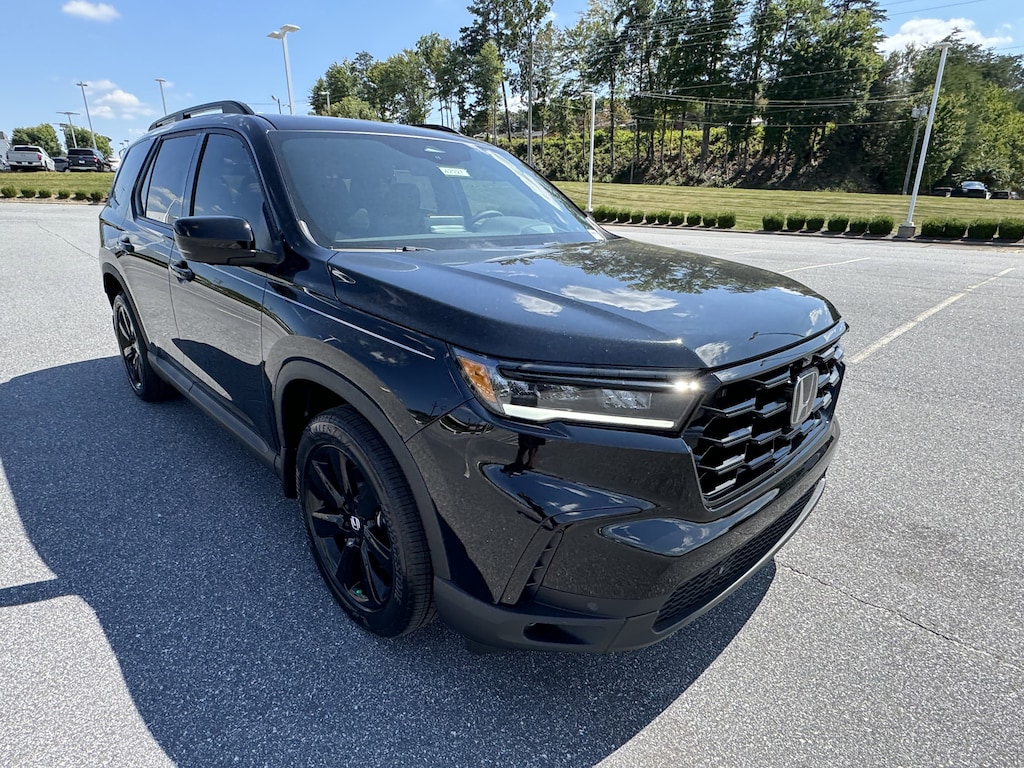 New 2025 Honda Pilot Black Edition SUV
