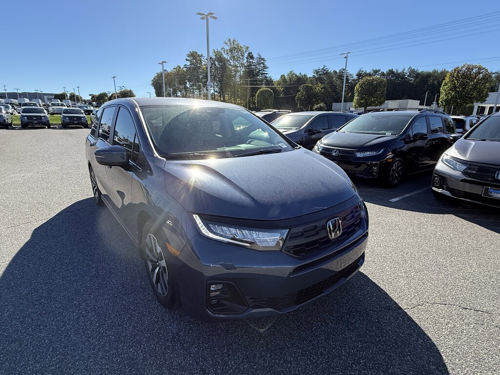 New 2026 Honda Odyssey EX-L Van Passenger