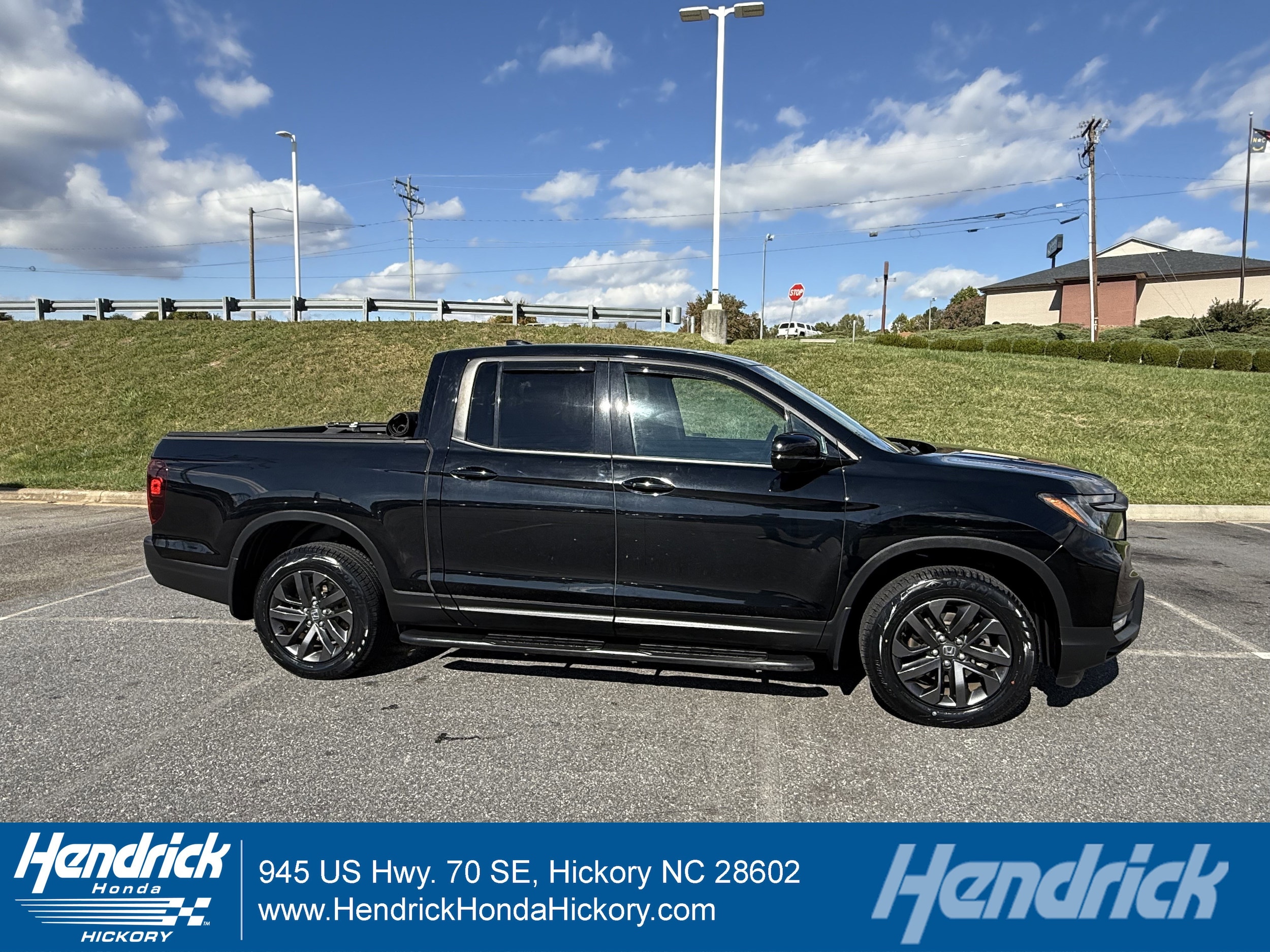 2021 Honda Ridgeline Sport's photo