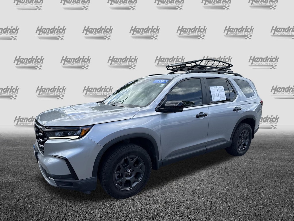 Certified 2025 Honda Pilot TrailSport SUV
