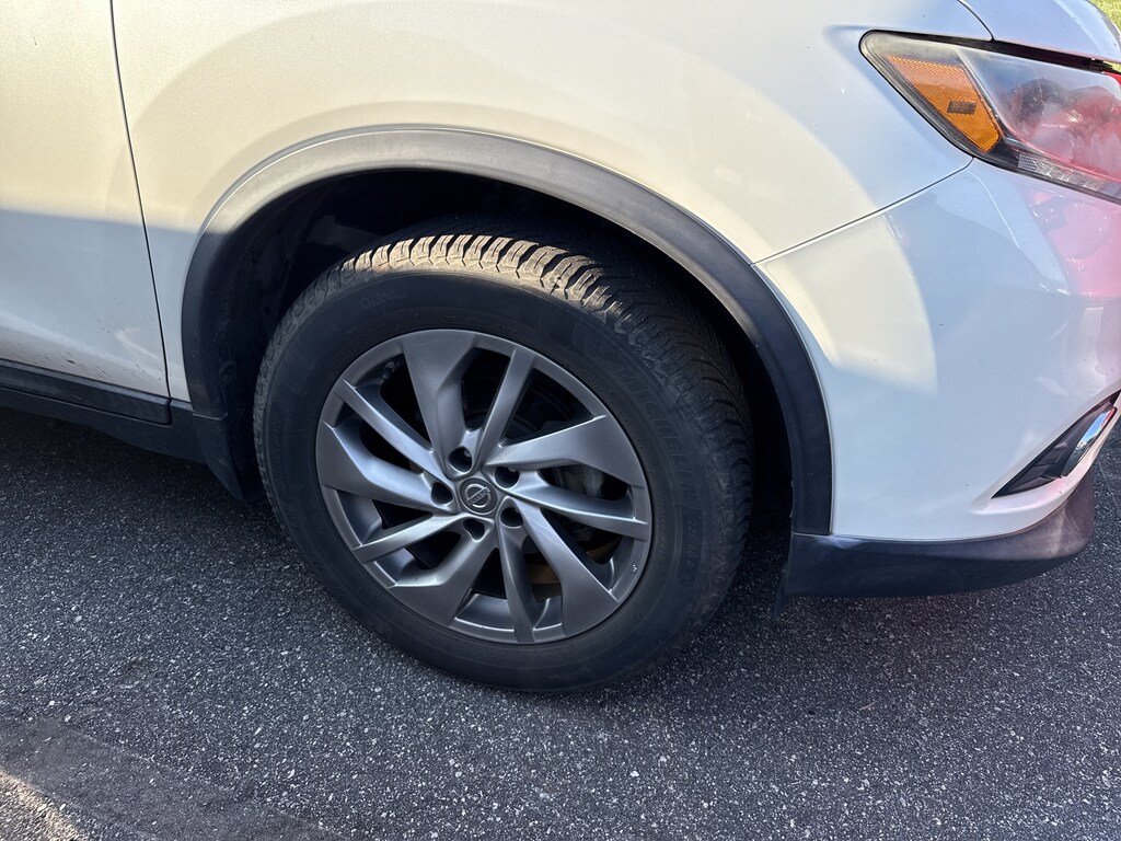 Used 2015 Nissan Rogue SL SUV