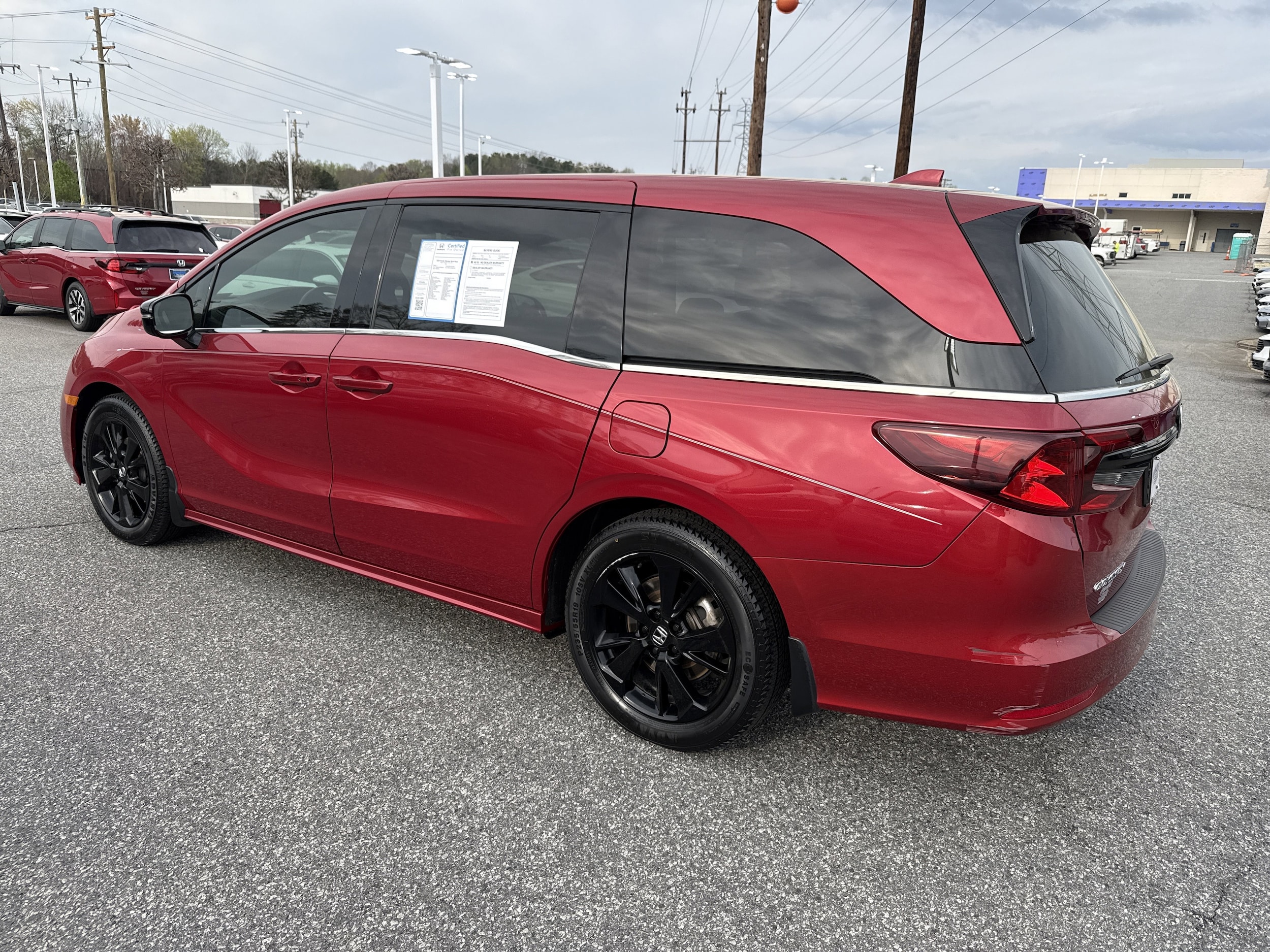 2024 Honda Odyssey Sport photo 3
