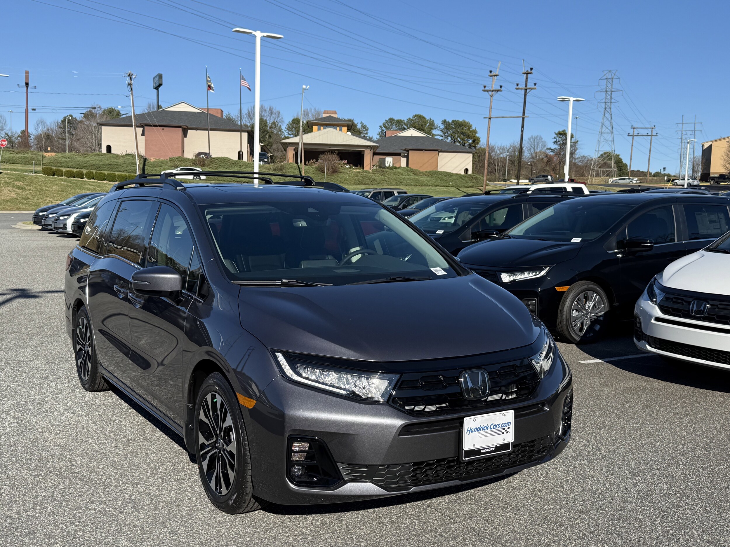 2026 Honda Odyssey Elite photo 3