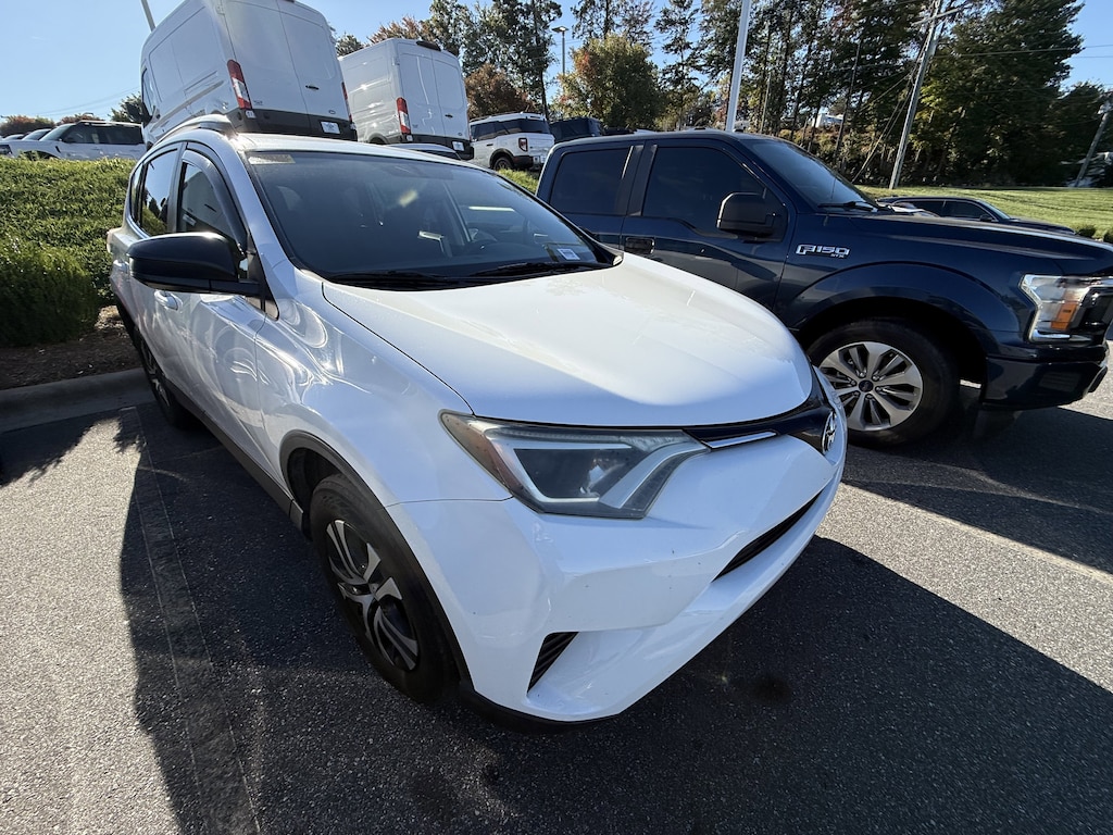 Used 2016 Toyota RAV4 LE SUV