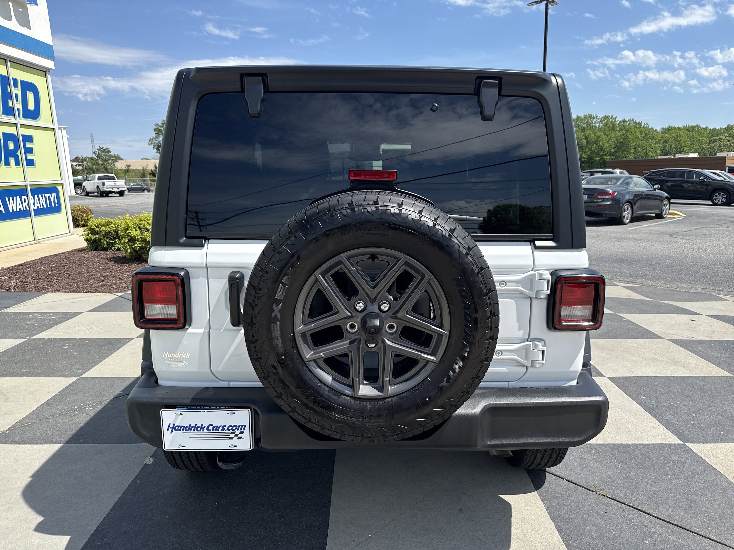 2025 Jeep Wrangler Sport photo 3