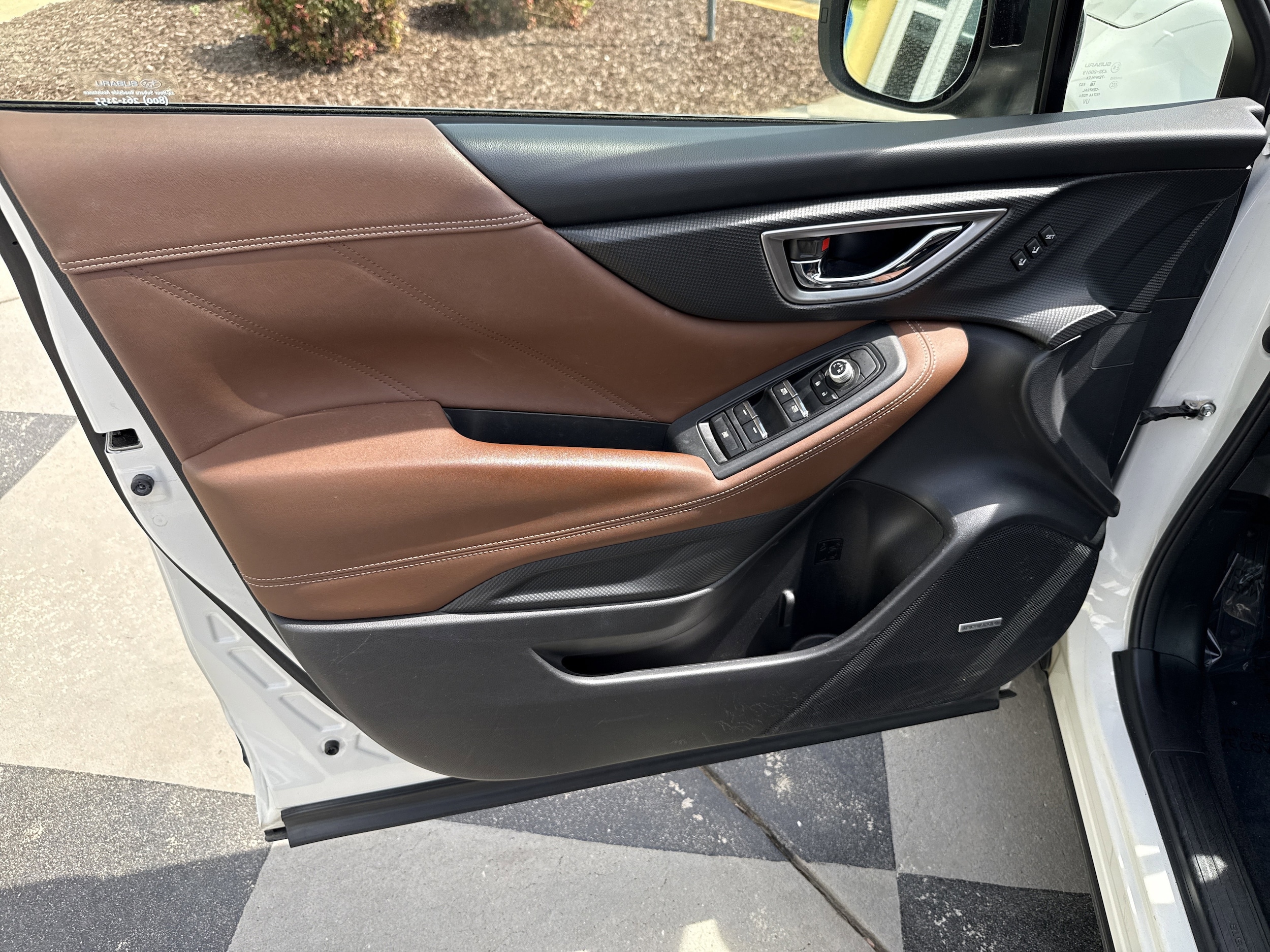 2020 Subaru Forester Touring photo 5