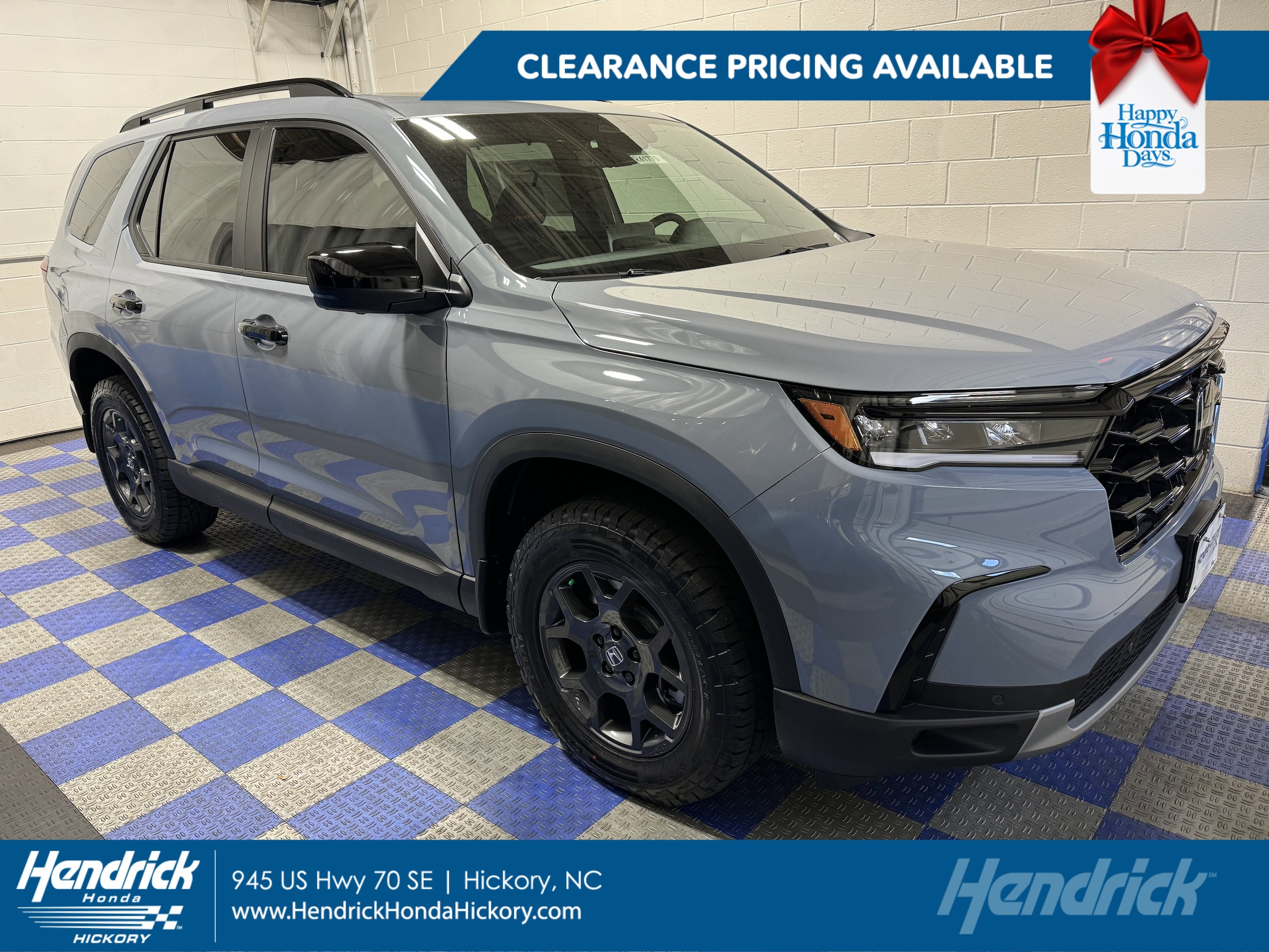 2025 Honda Pilot TrailSport's photo