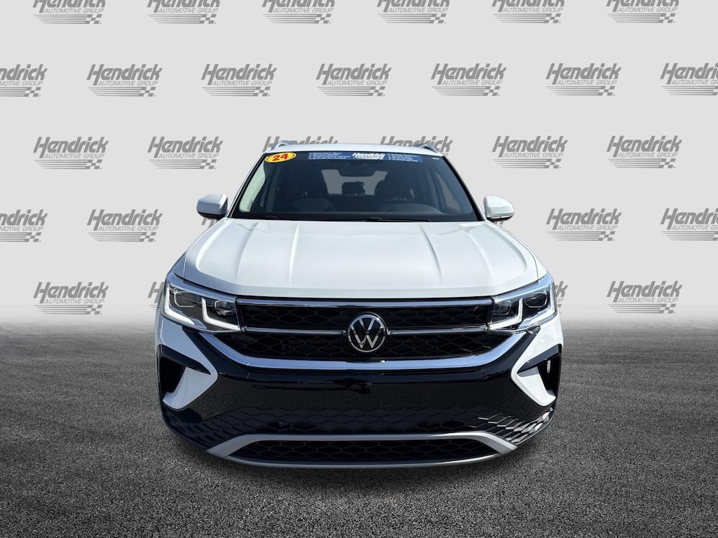 Used 2024 Volkswagen Taos 1.5T SEL SUV