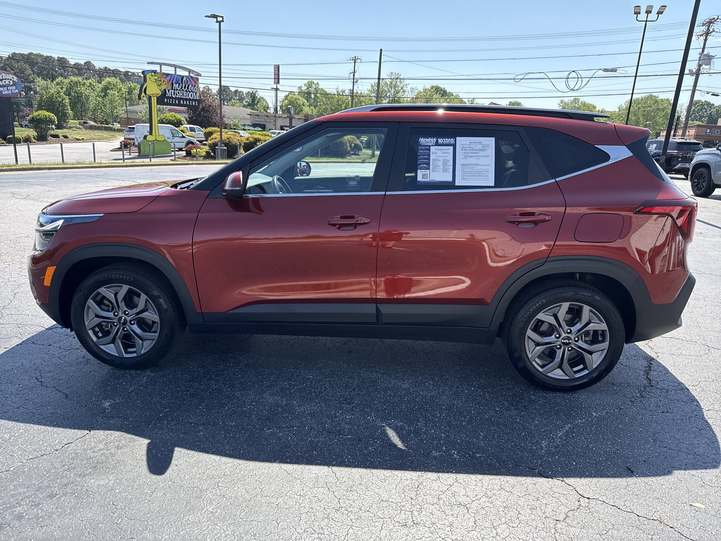 2024 Kia Seltos S photo 6