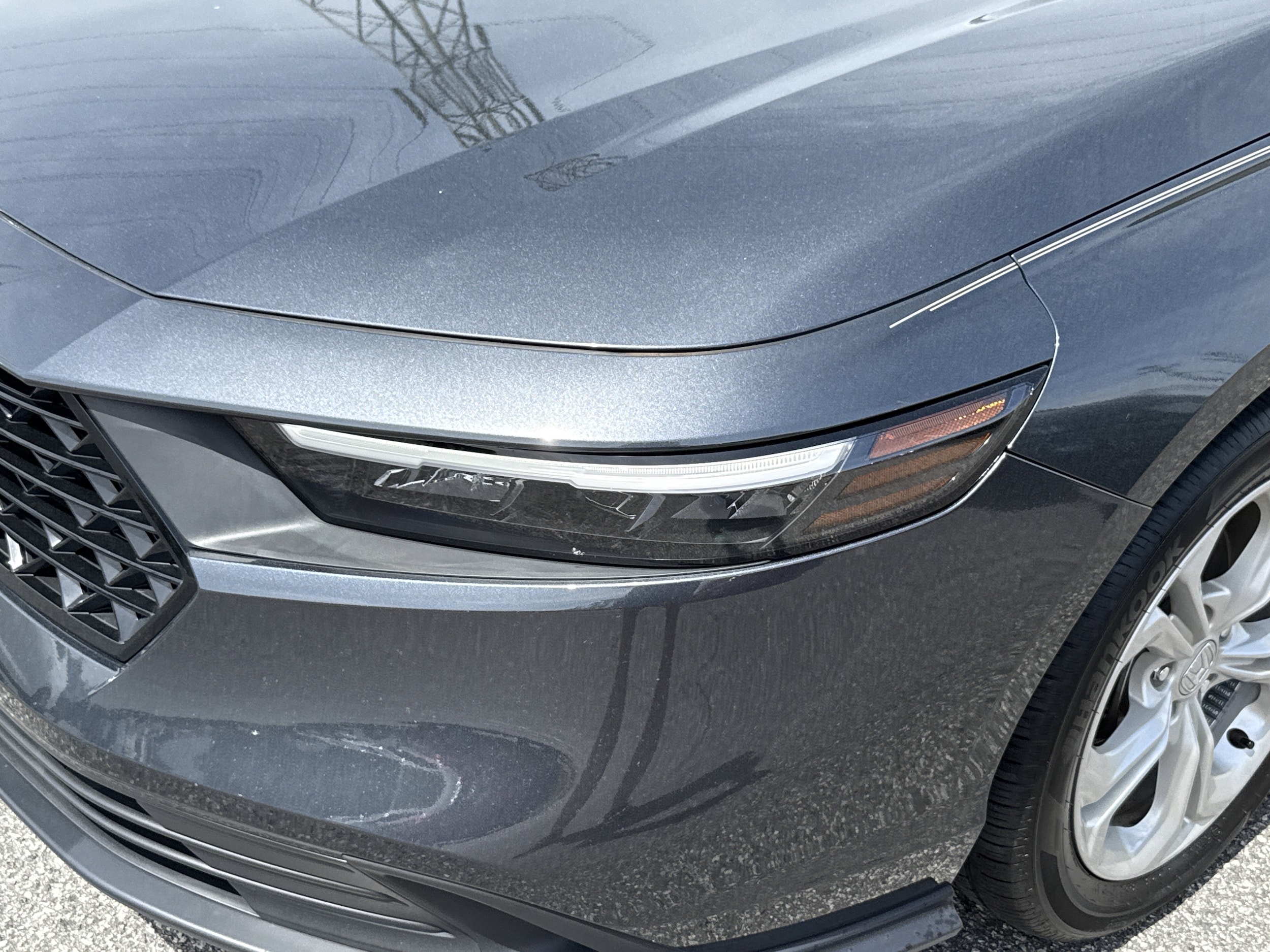 2023 Honda Accord LX photo 5