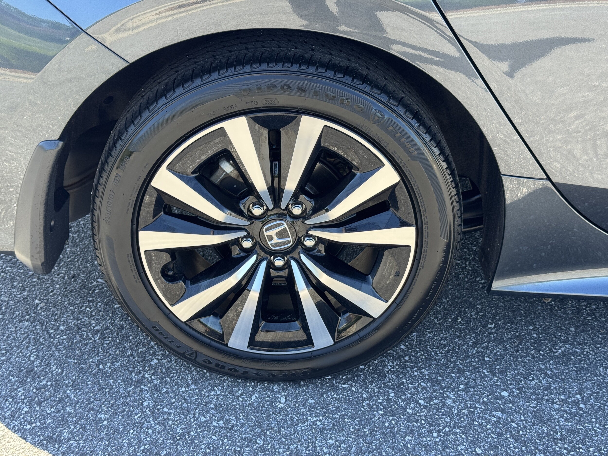 2024 Honda Civic EX - Photo 12
