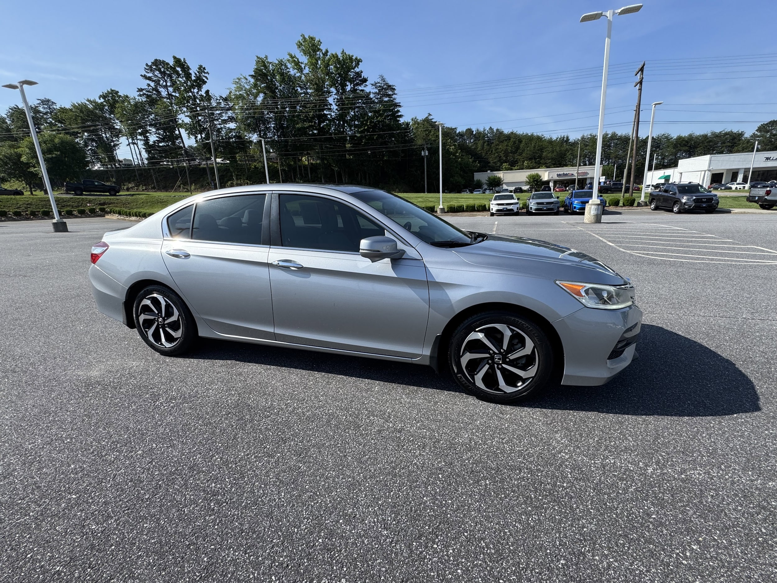 Used 2017 Honda Accord EX-L with VIN 1HGCR2F8XHA130788 for sale in Hickory, NC