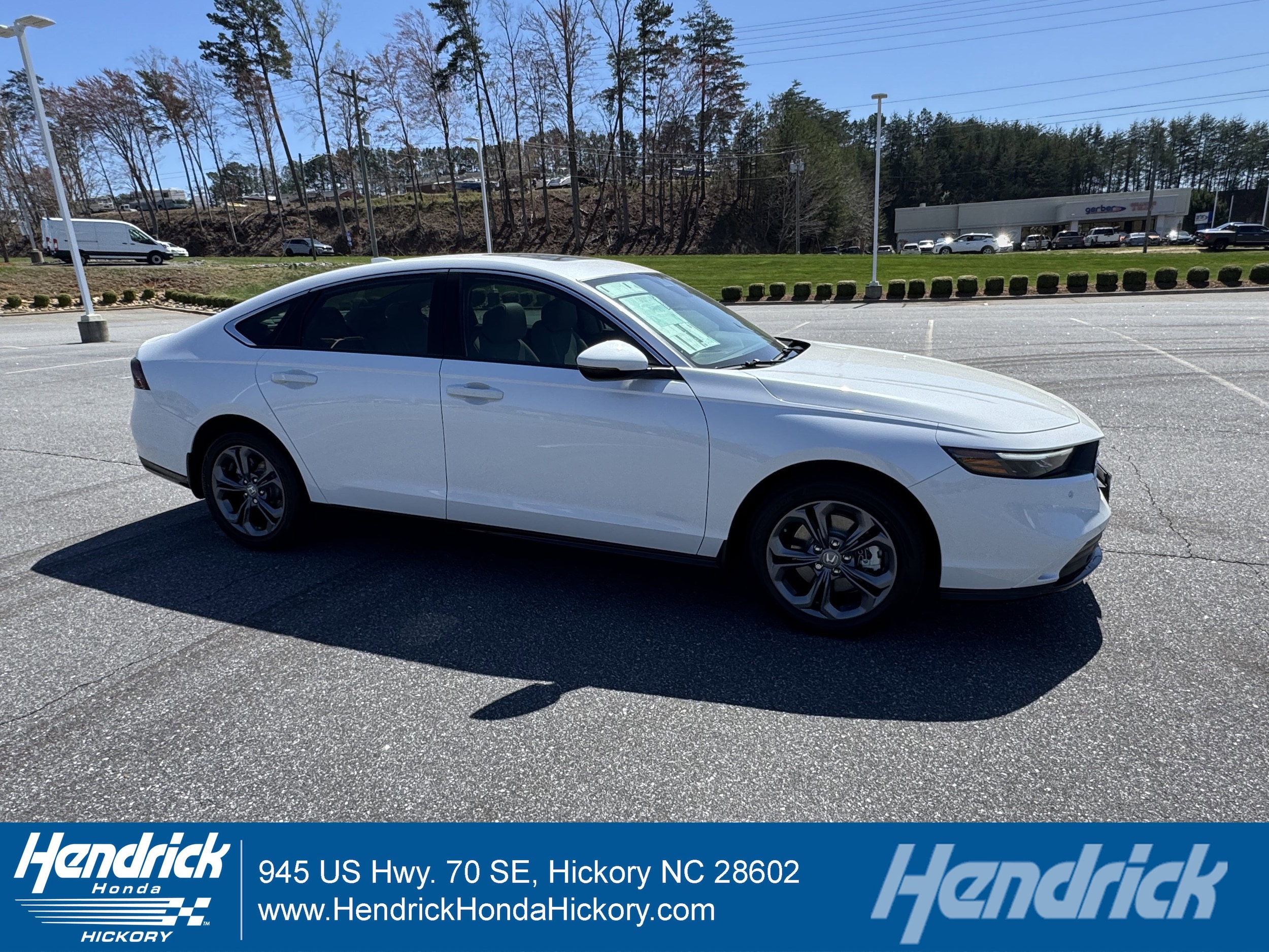 2025 Honda Accord Hybrid EX-L's photo