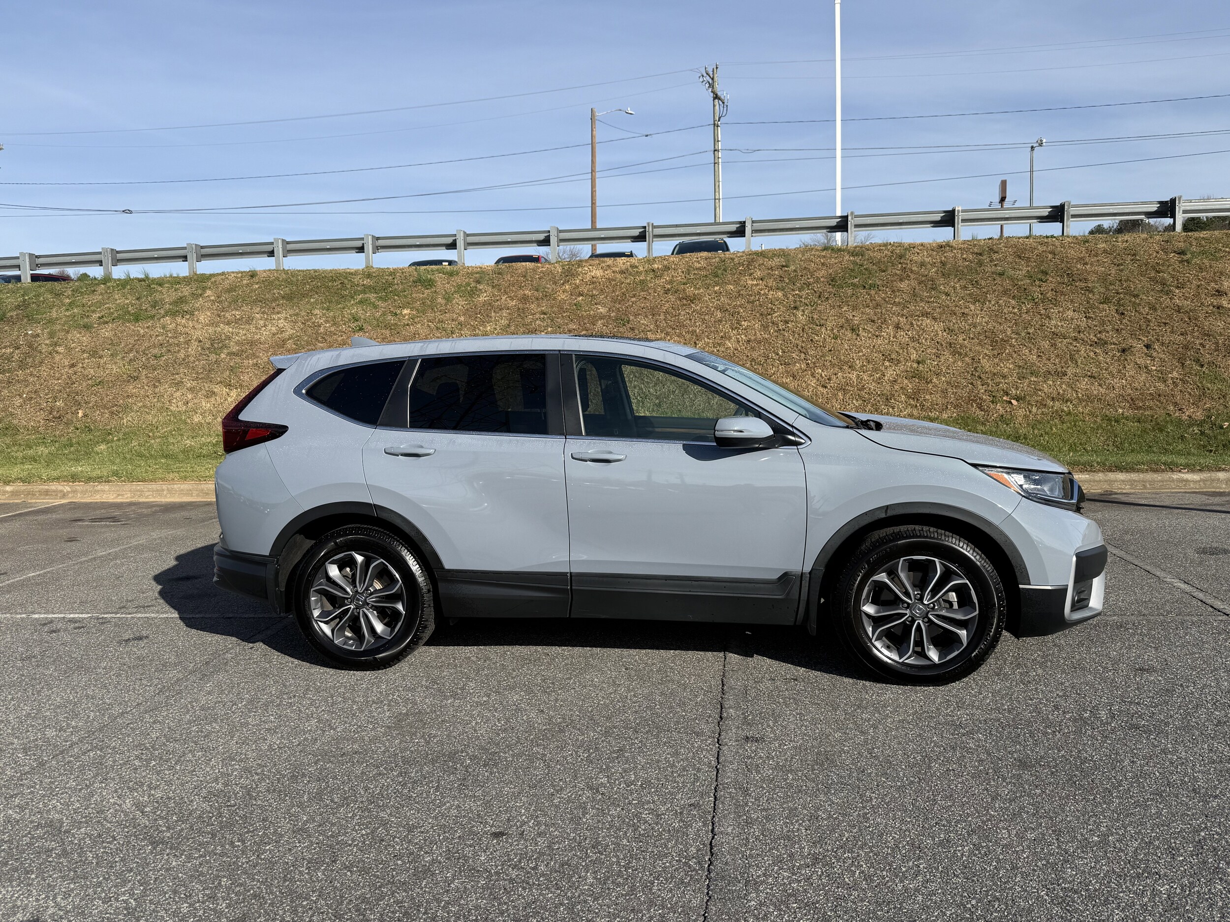 2022 Honda CR-V EX photo 2