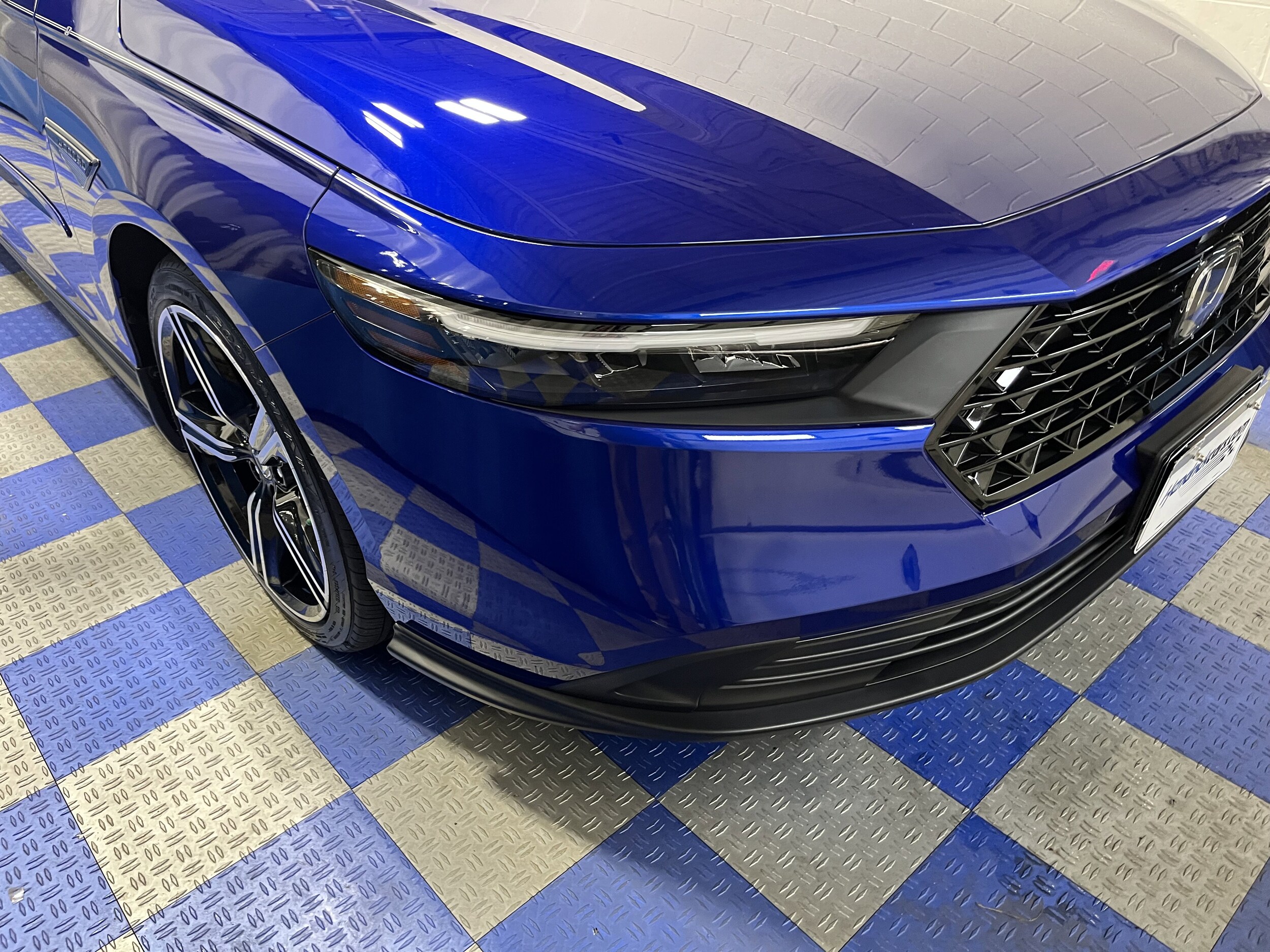 2025 Honda Accord Hybrid Sport photo 3