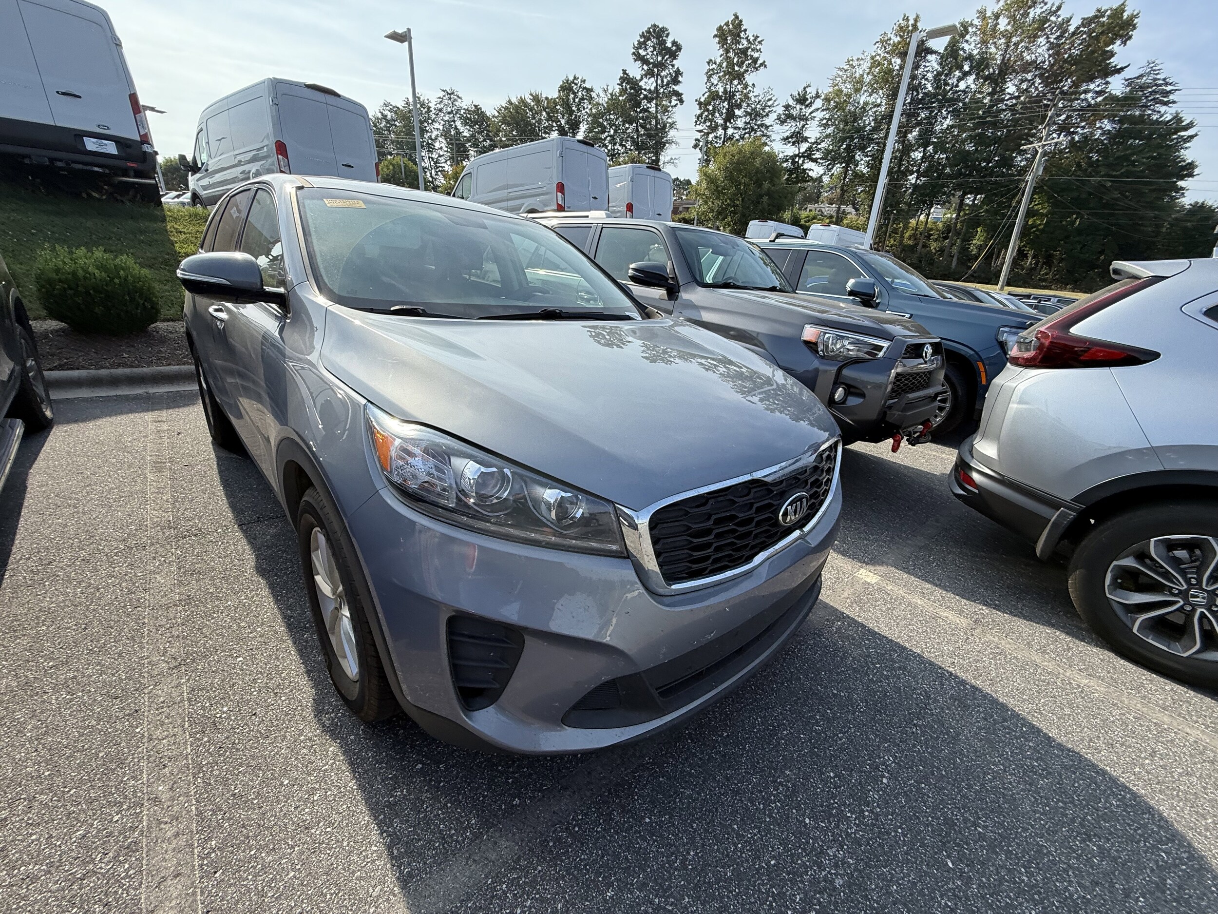 2020 Kia Sorento LX S photo 3