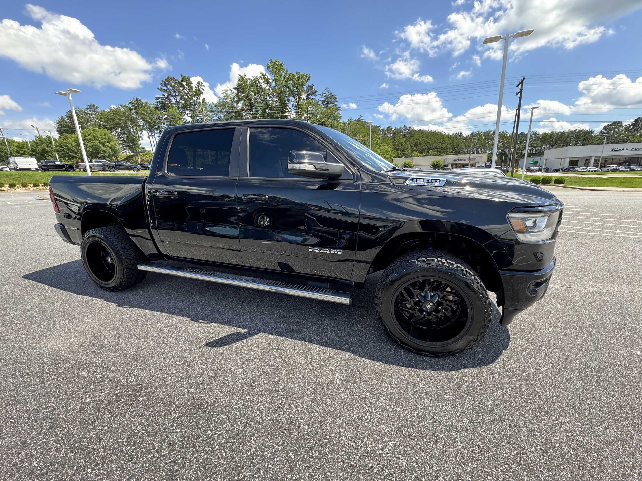 Used 2019 RAM Ram 1500 Pickup Big Horn/Lone Star with VIN 1C6SRFFT1KN681611 for sale in Hickory, NC