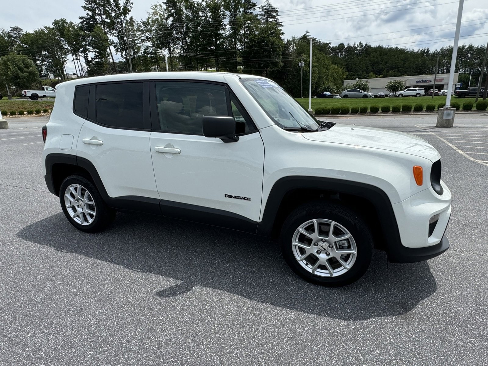 Used 2023 Jeep Renegade Latitude with VIN ZACNJDB13PPP16523 for sale in Hickory, NC