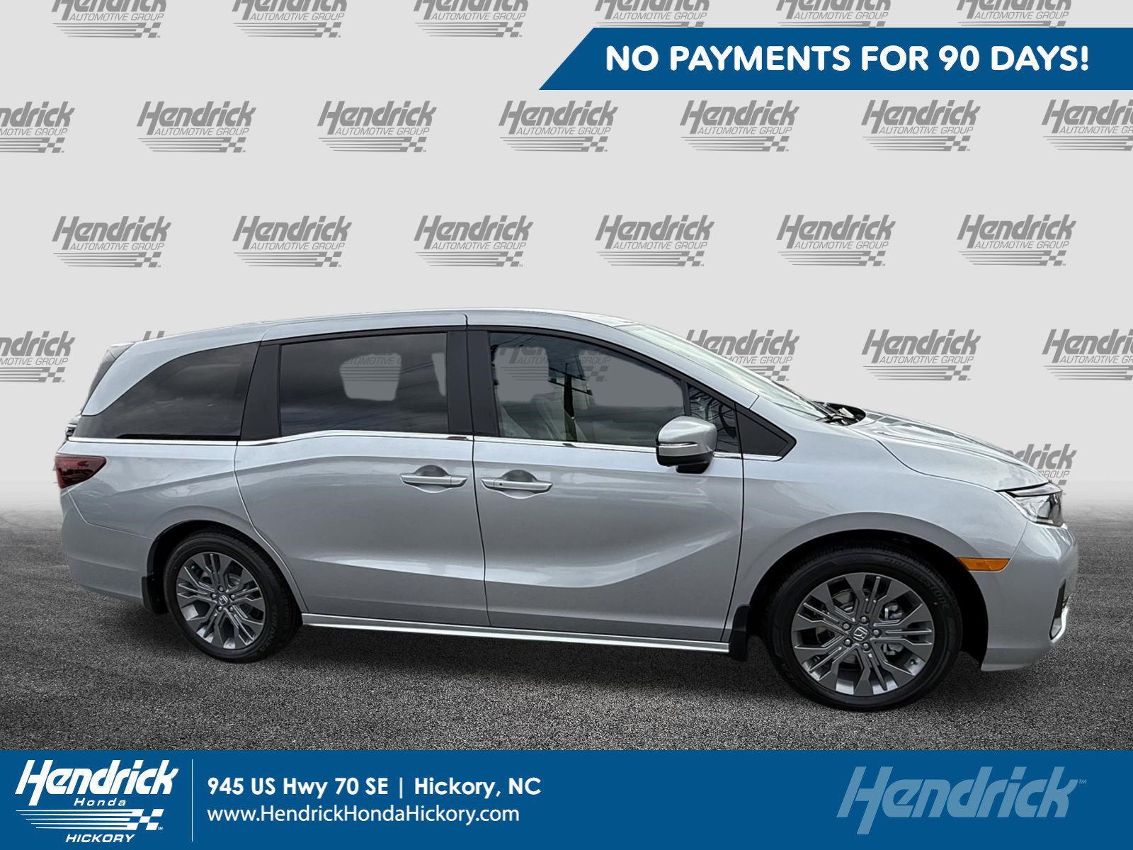 2026 Honda Odyssey Touring's photo