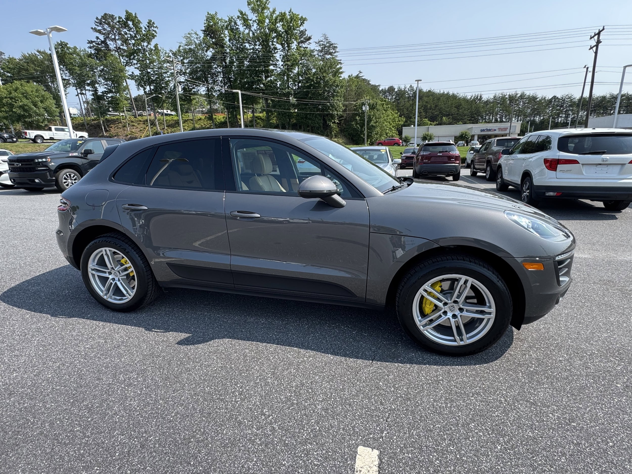 Used 2018 Porsche Macan Base with VIN WP1AA2A58JLB18271 for sale in Hickory, NC