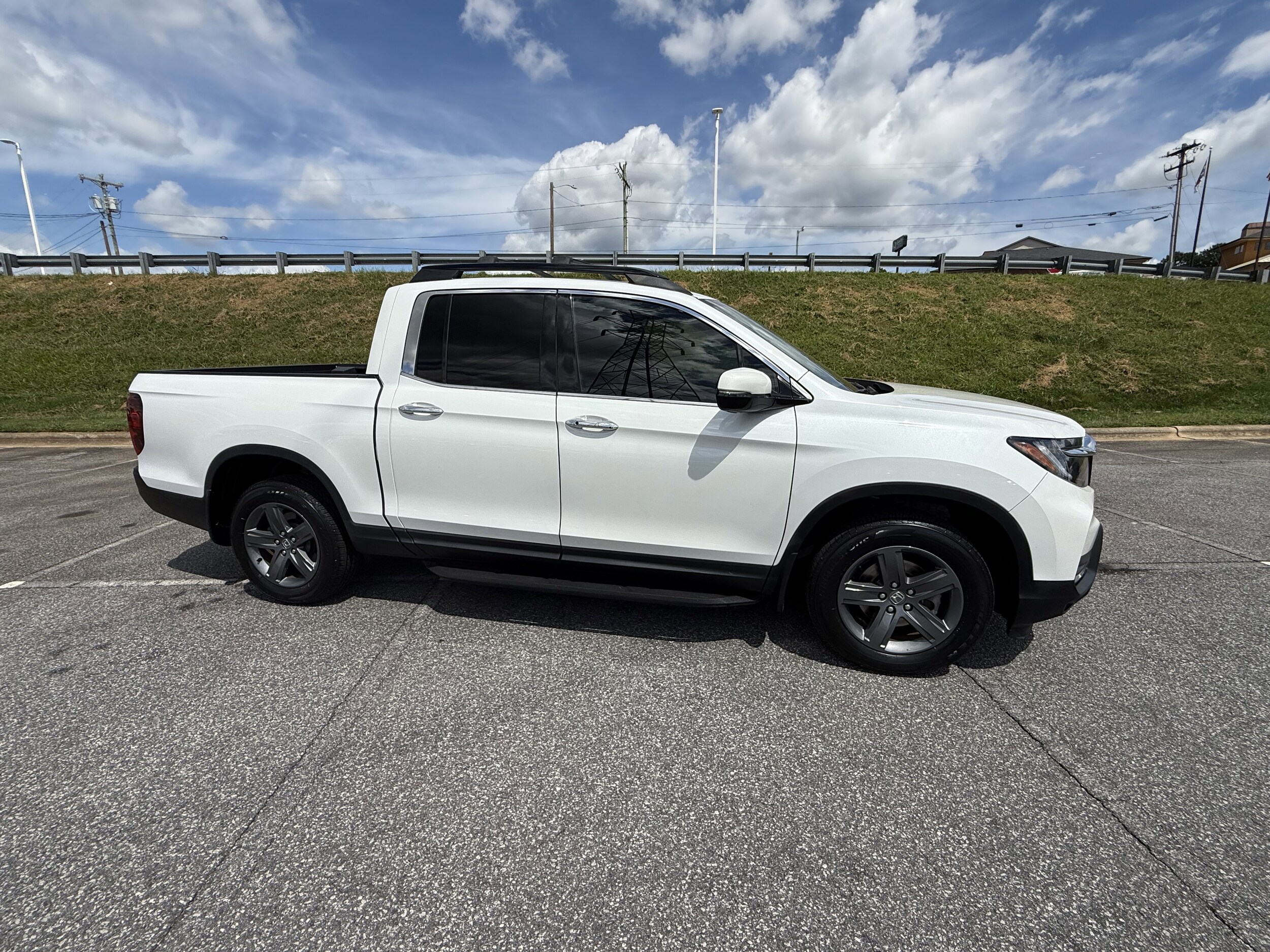 2021 Honda Ridgeline RTL-E photo 2