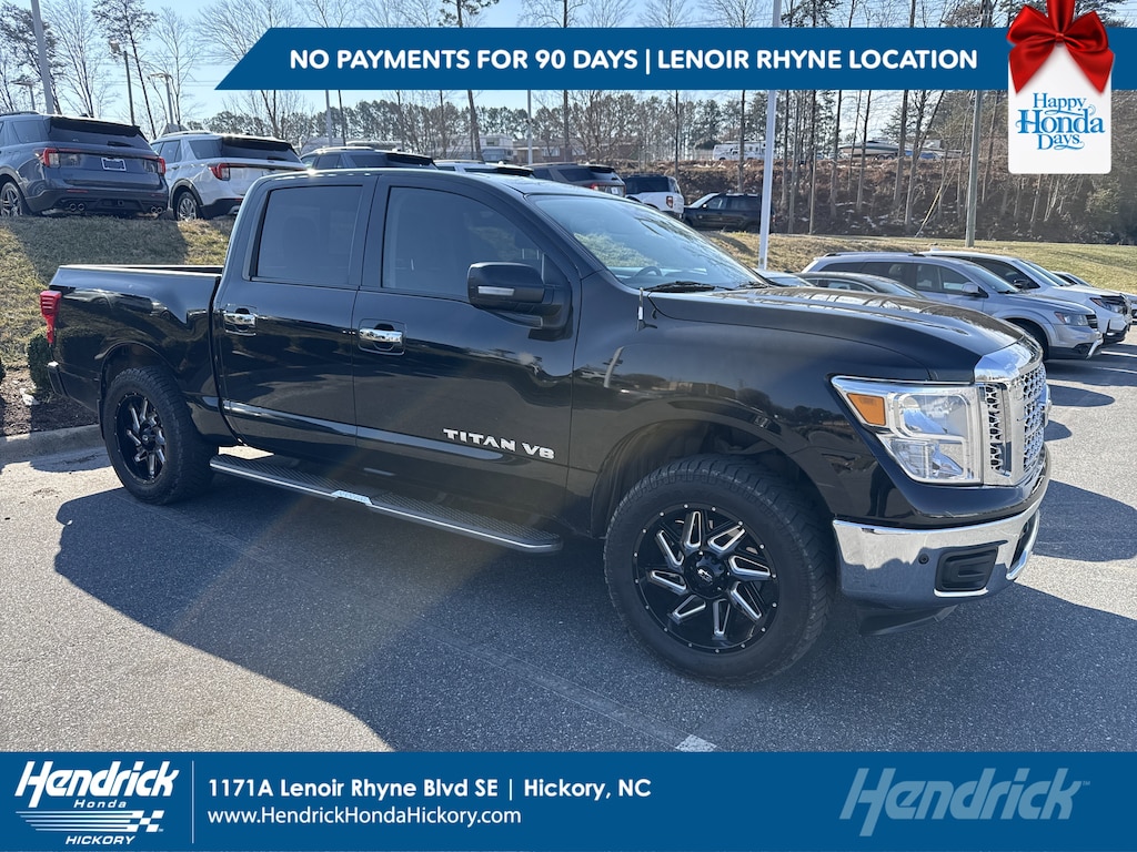 Used 2019 Nissan Titan SV Truck Crew Cab