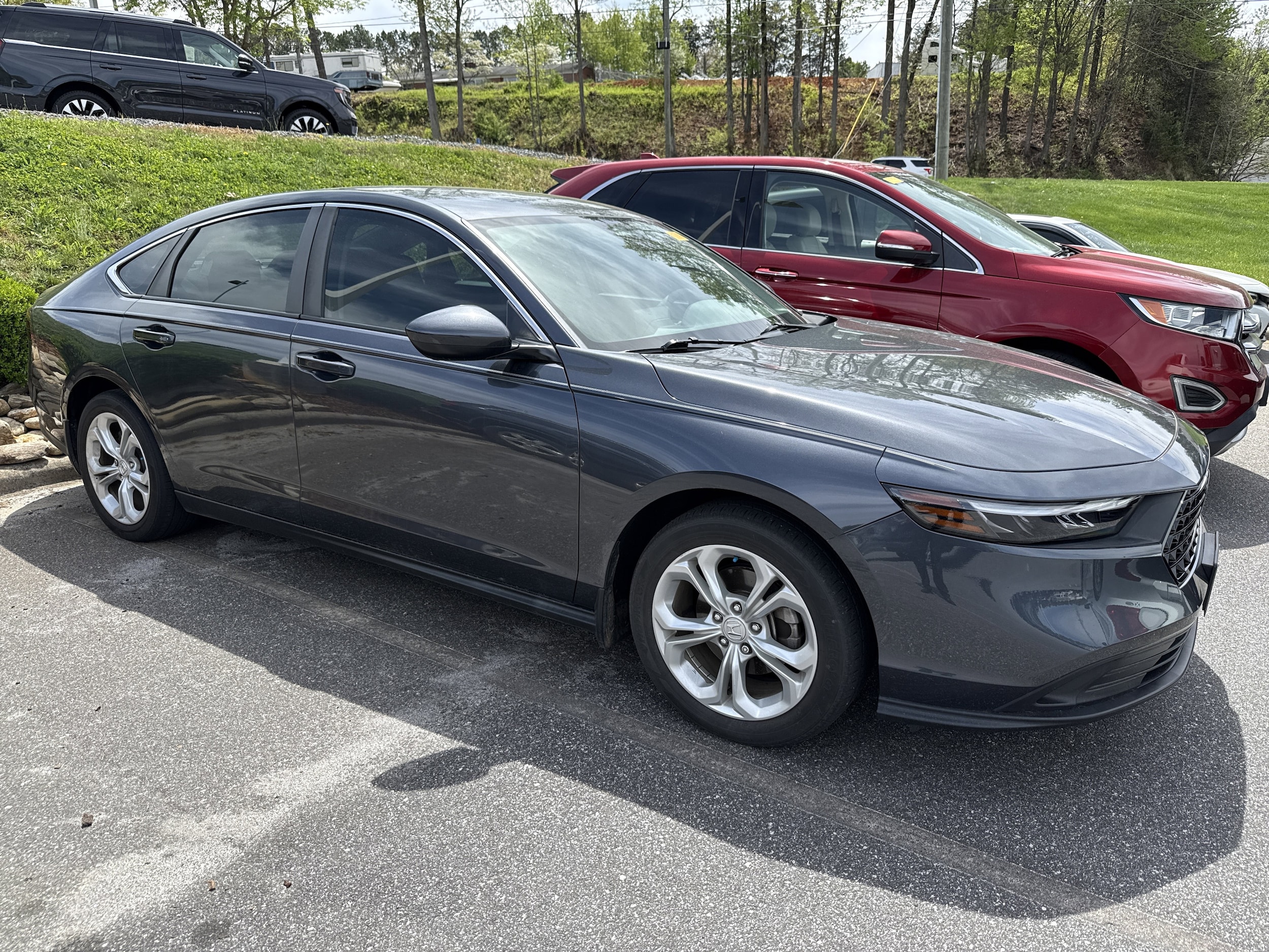 2023 Honda Accord LX photo 2