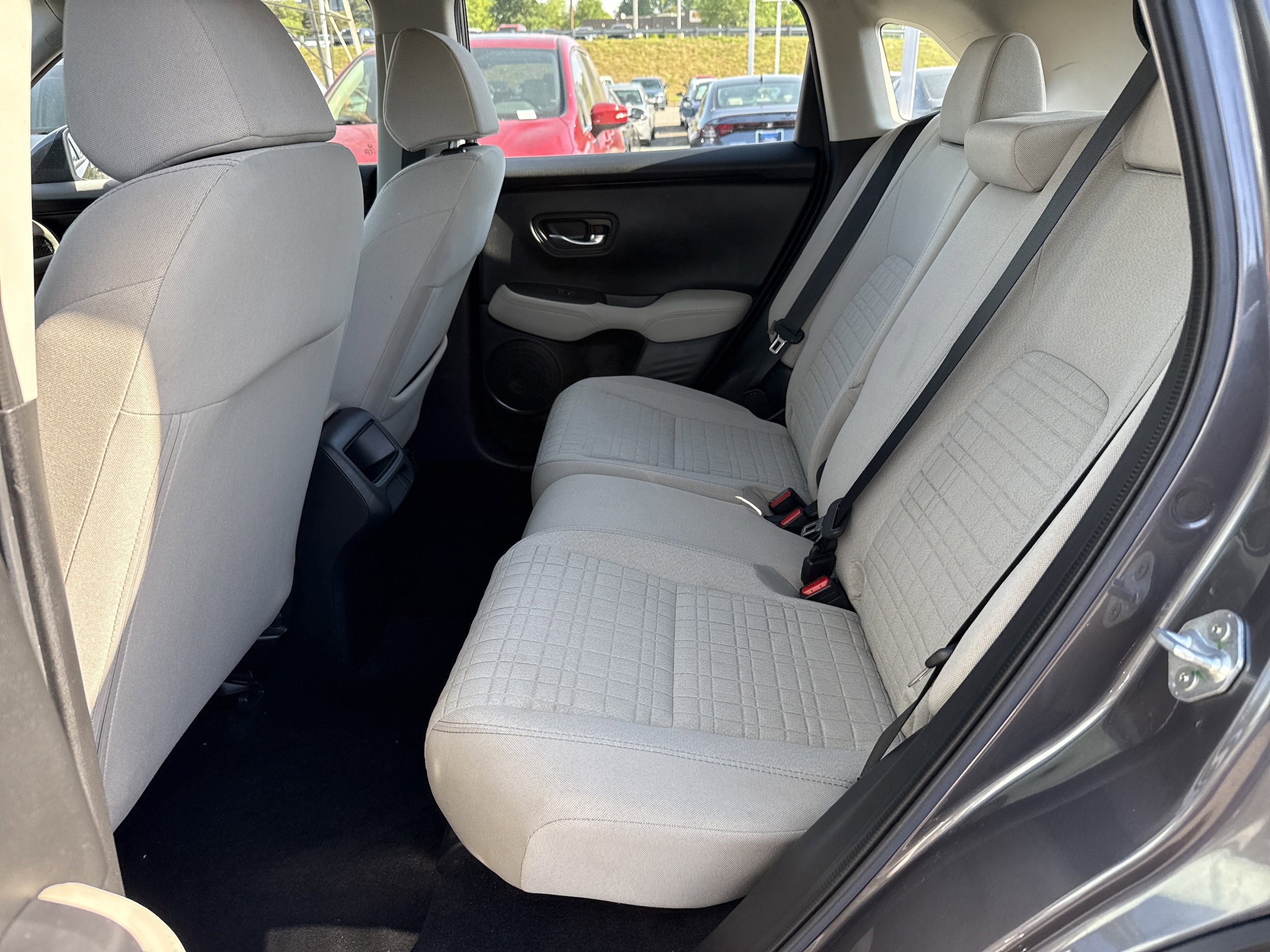 2023 Honda HR-V LX 2WD photo 2