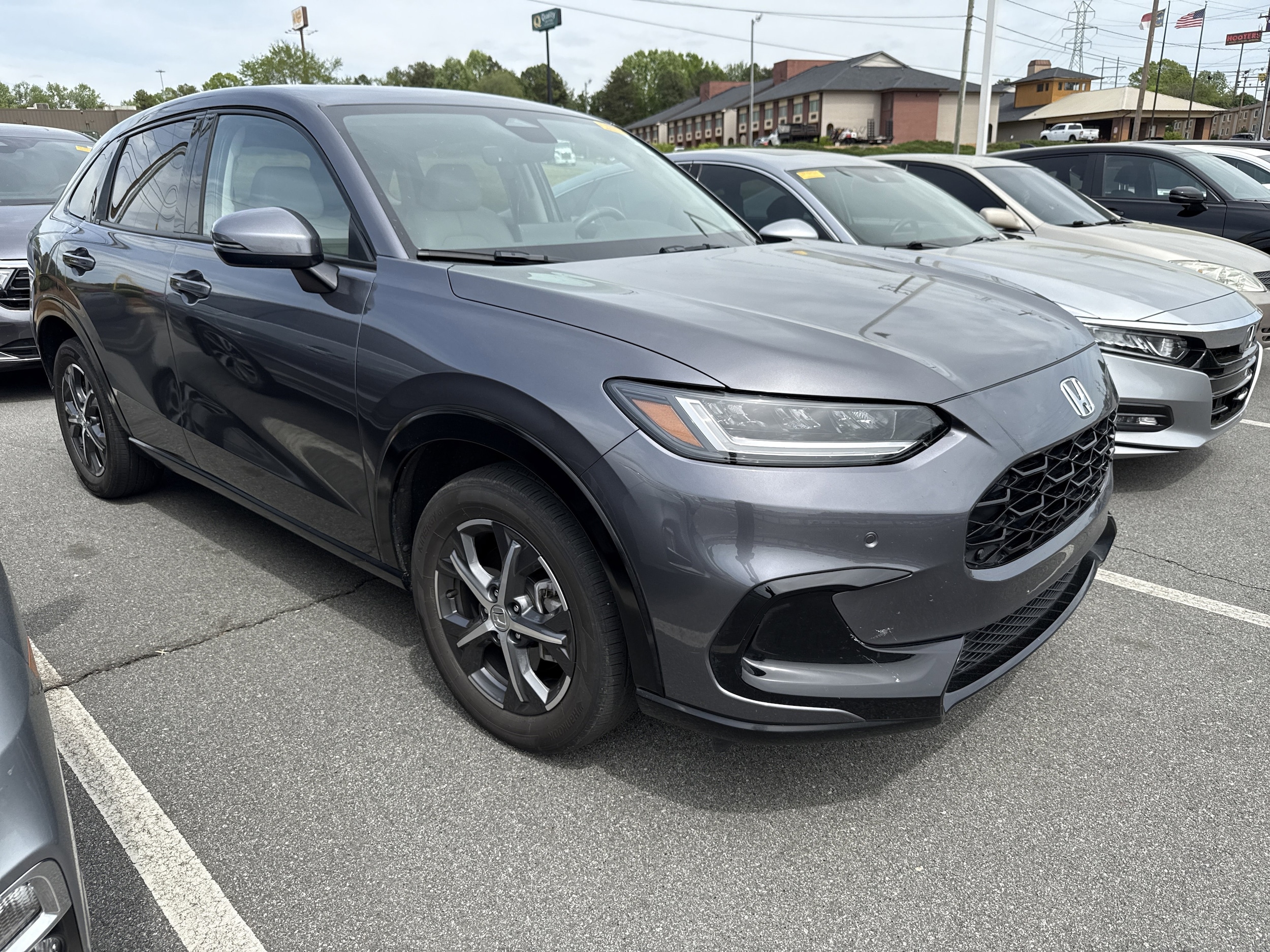 2024 Honda HR-V EX-L w/BSI photo 2