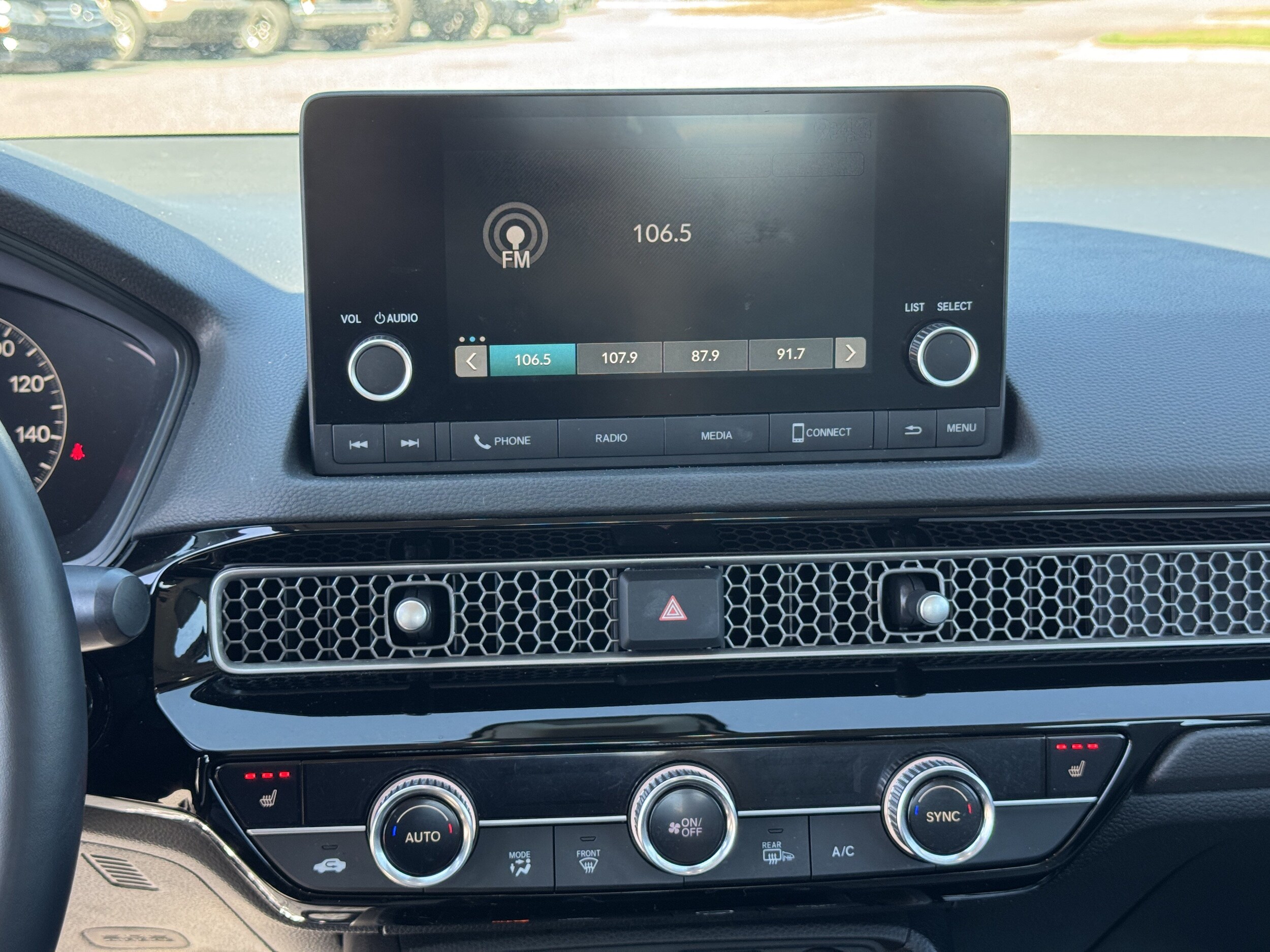 2024 Honda Civic EX - Photo 29
