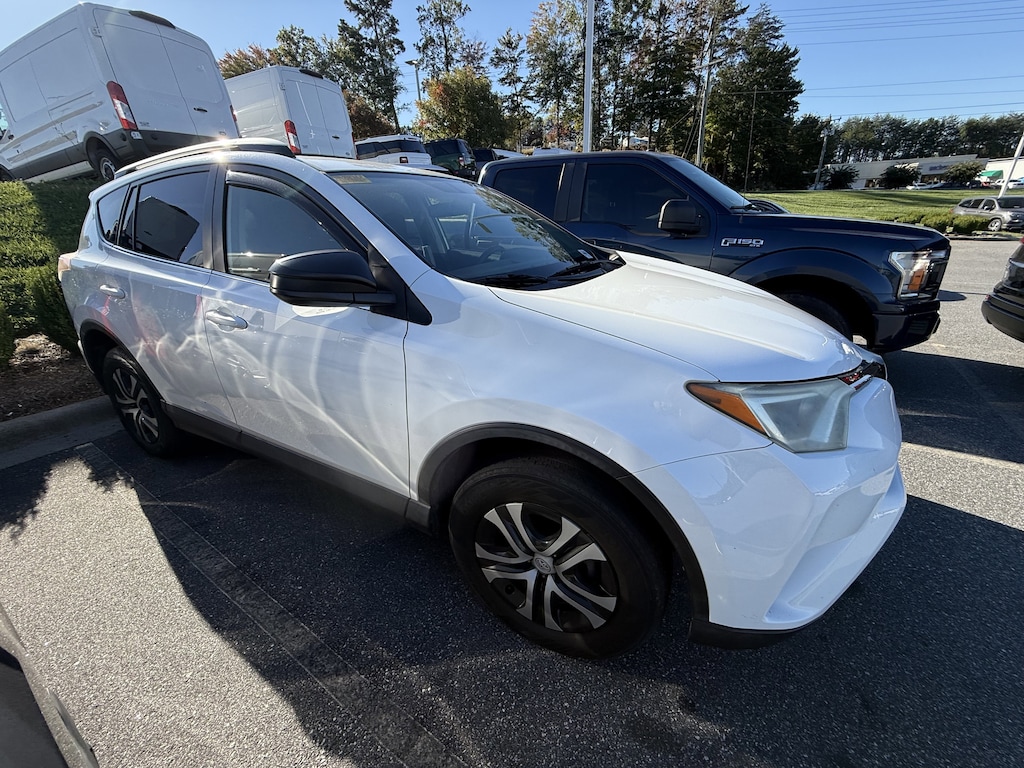 Used 2016 Toyota RAV4 LE SUV