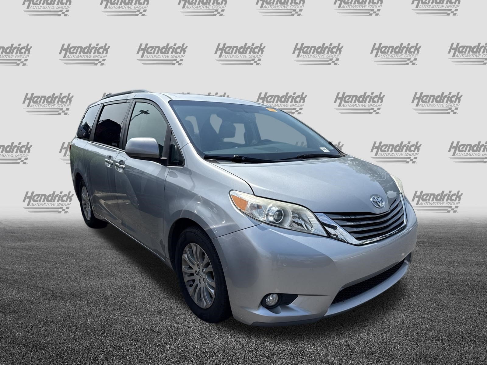 Toyota Sienna XLE
