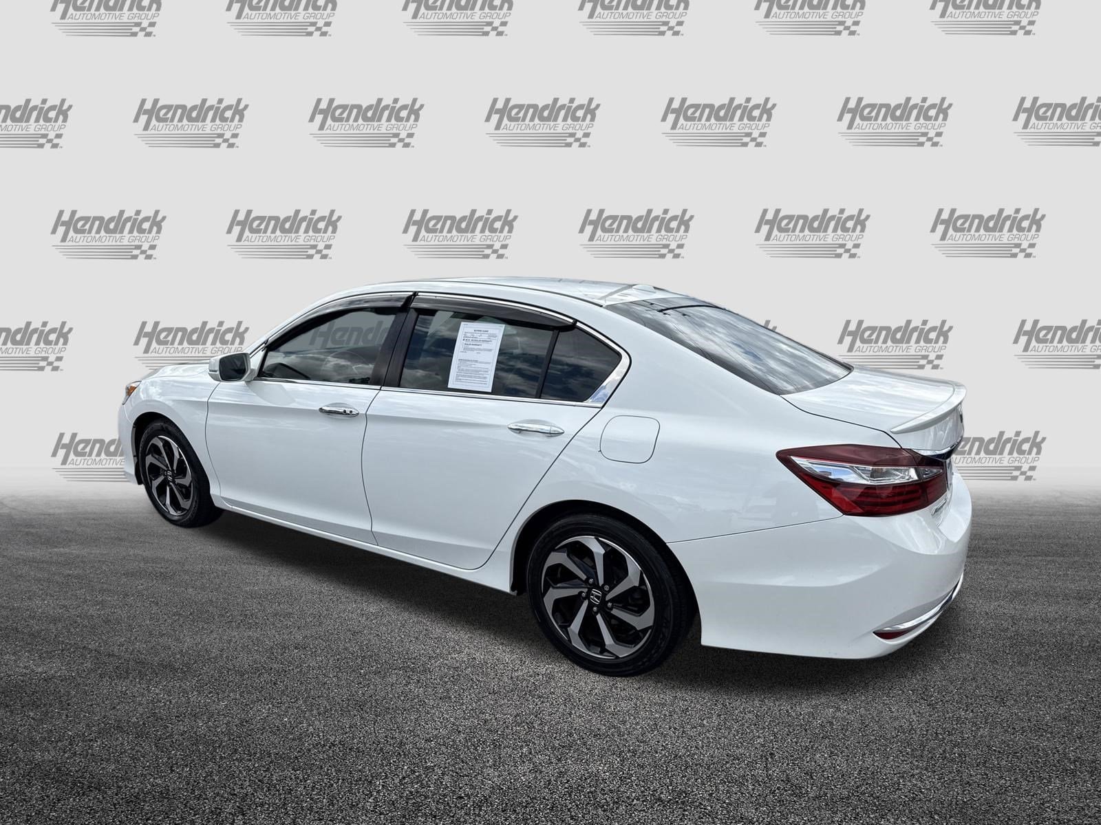 2016 Honda Accord EX-L photo 3