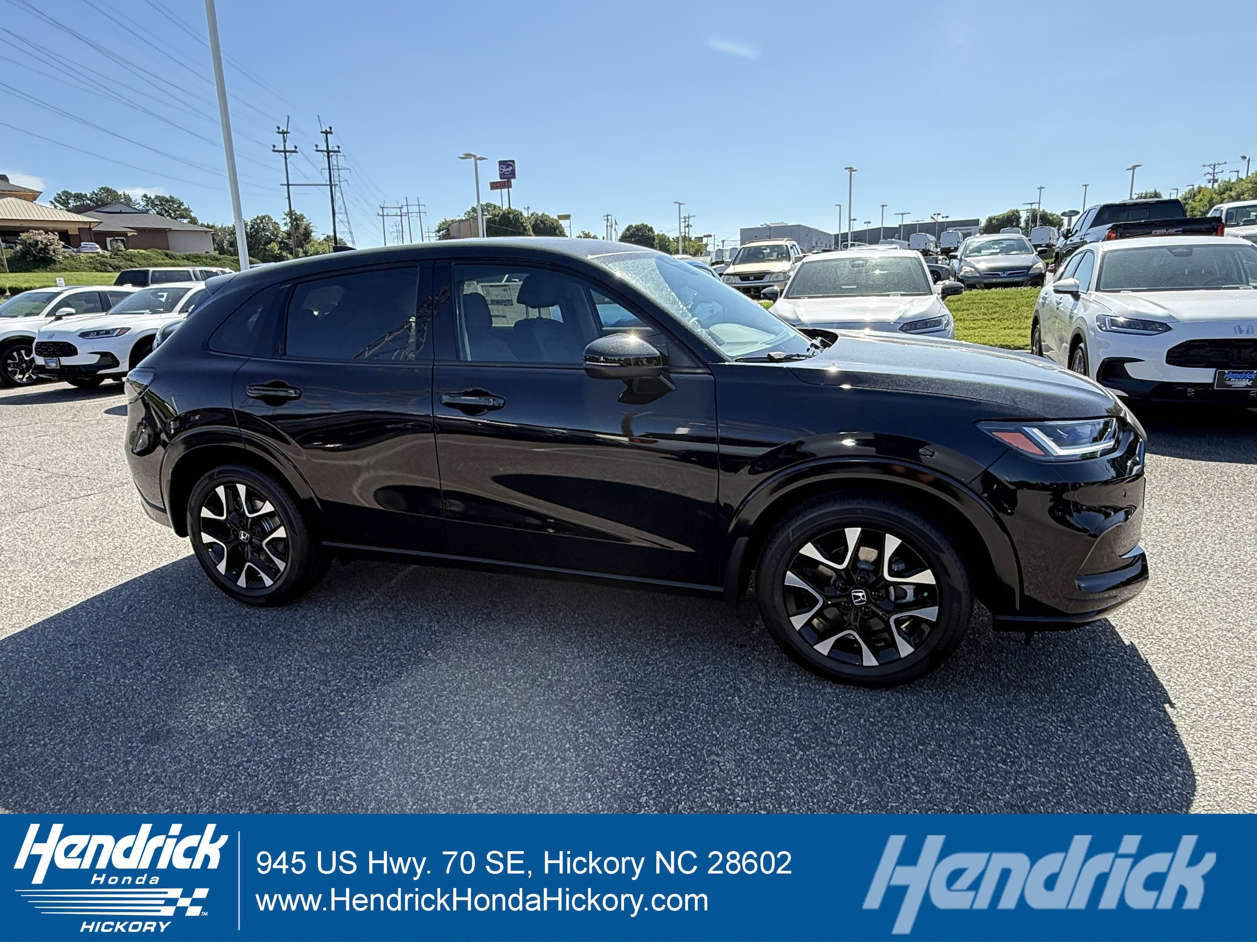 2026 Honda HR-V EX-L's photo