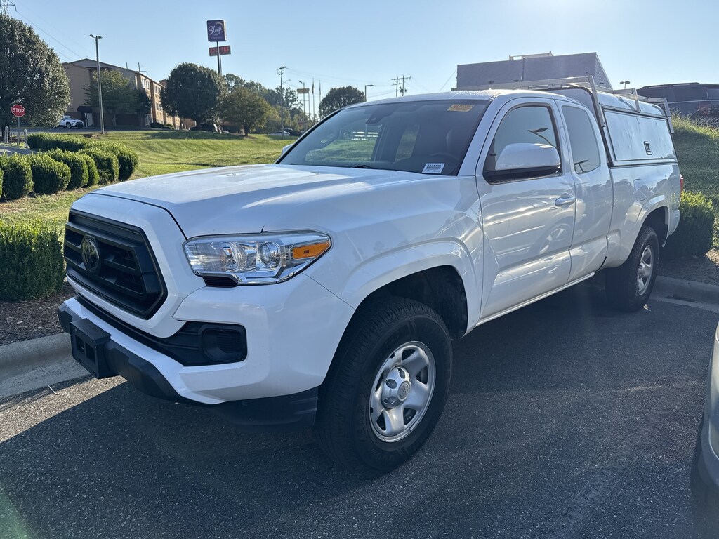 Used 2022 Toyota Tacoma SR Truck Access Cab
