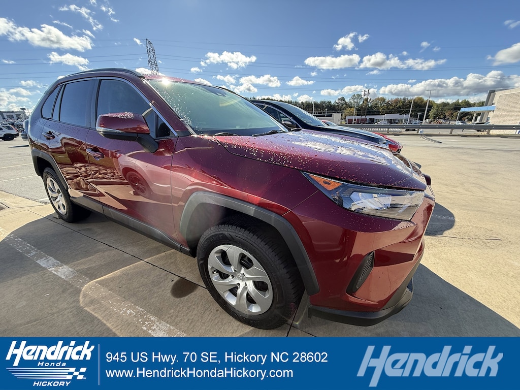 Used 2019 Toyota RAV4 LE SUV